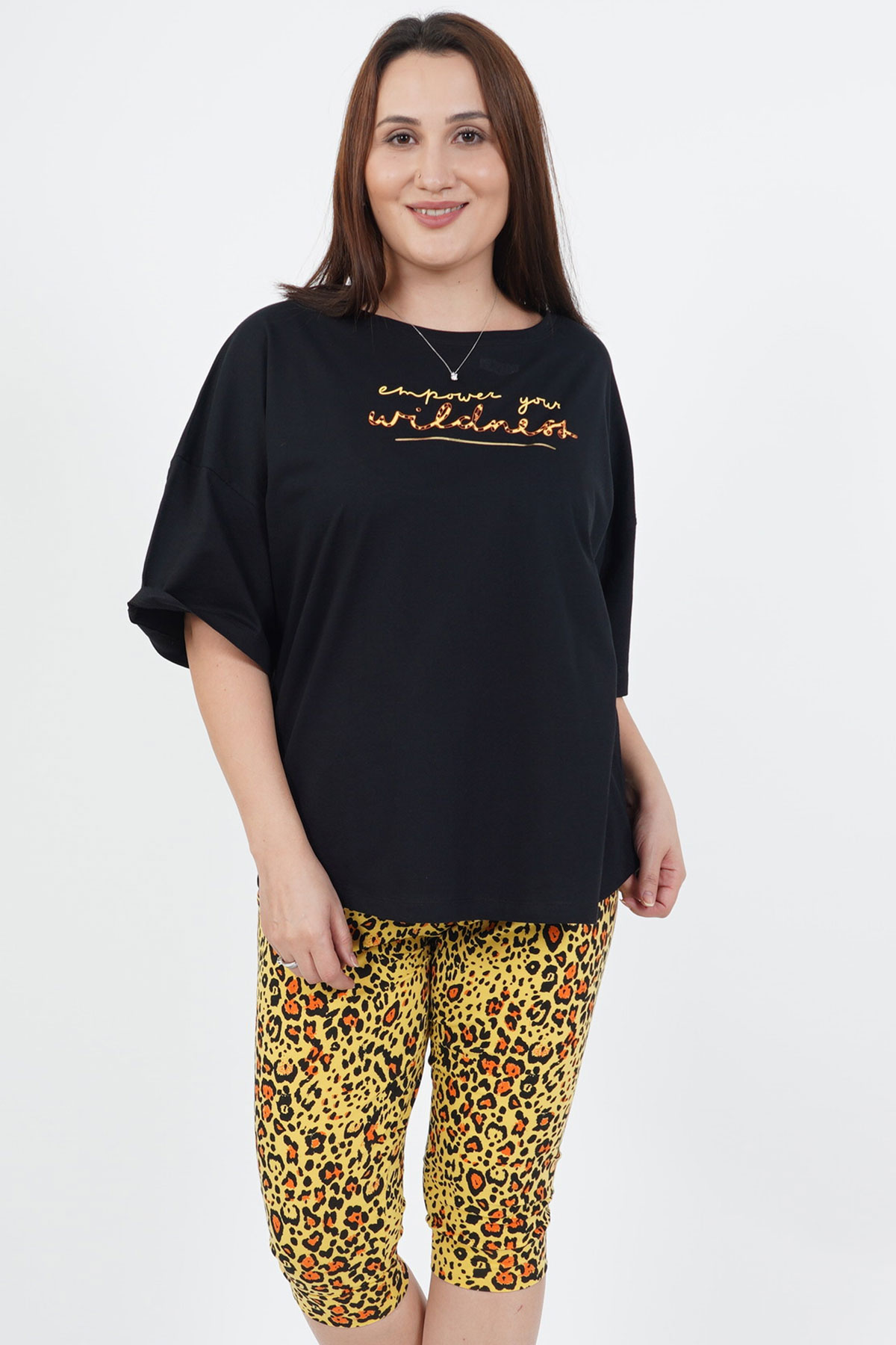 Pamuklu Büyük Beden Düşük Omuzlu Kısa Kol Kaprili Pijama Takım
