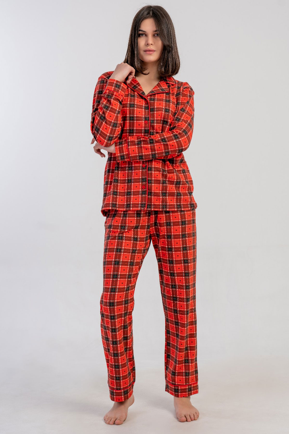 Pamuklu Kadın Tamamı Düğmeli Uzun Kol Pijama Takım
