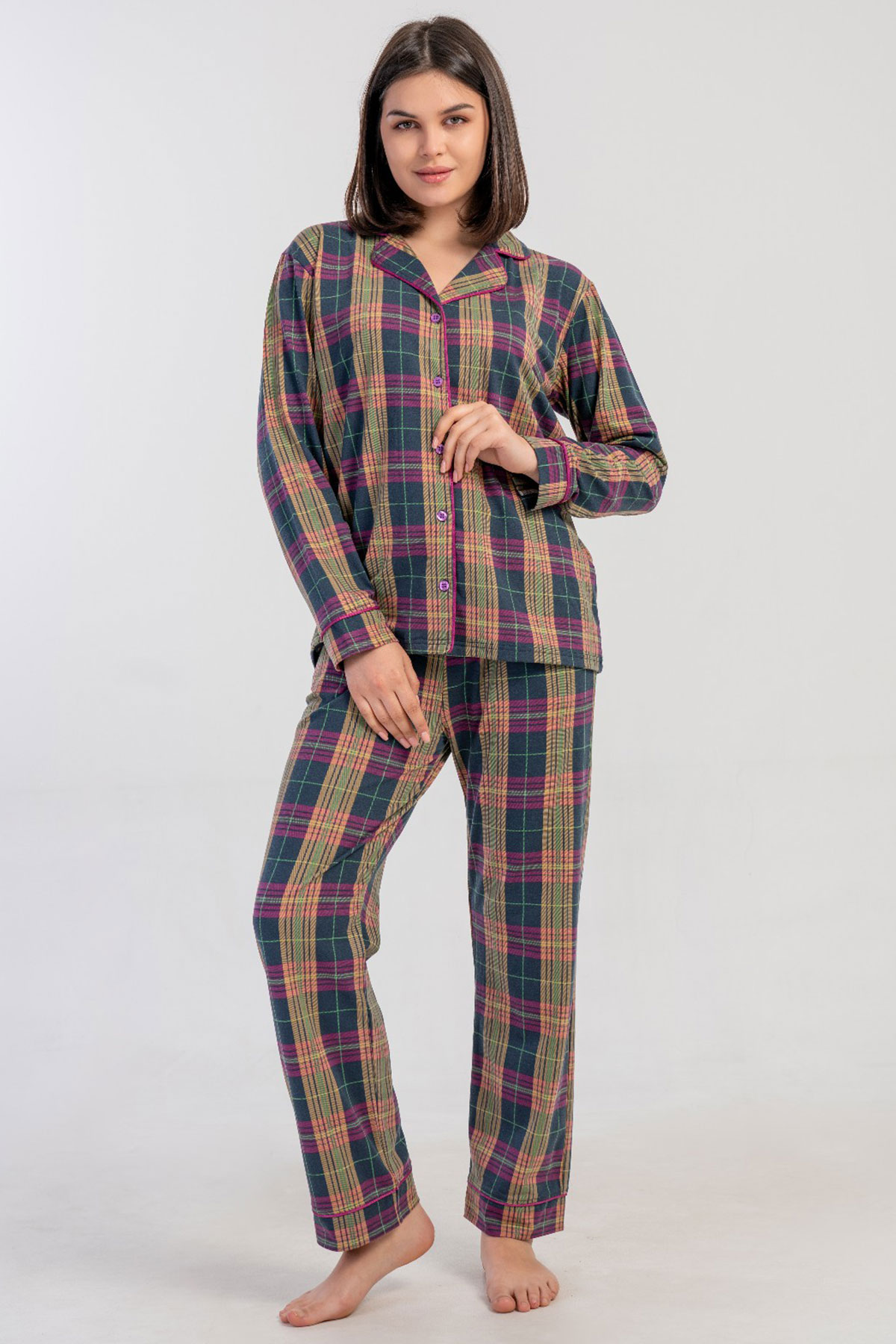 Kadın Tamamı Düğmeli Uzun Kol Pijama Takım
