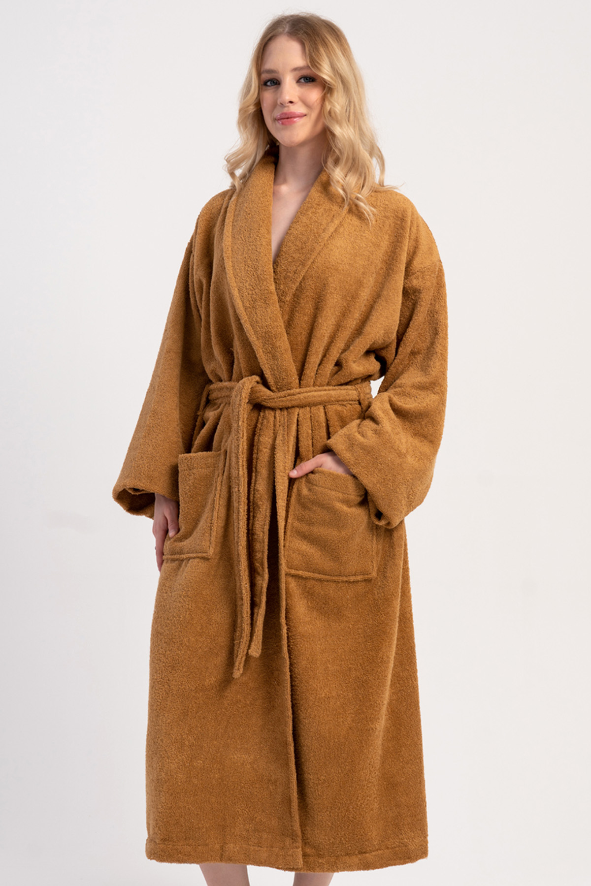 Pamuklu Kadın Bukle Sal Yaka Uzun Kol Uzun Bornoz
