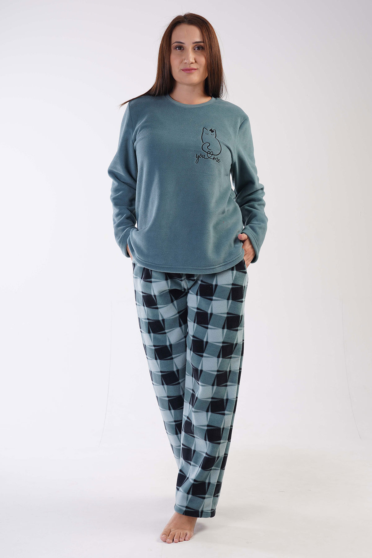 Kadın Polar Büyük Beden Uzun Kol Pijama Takım
