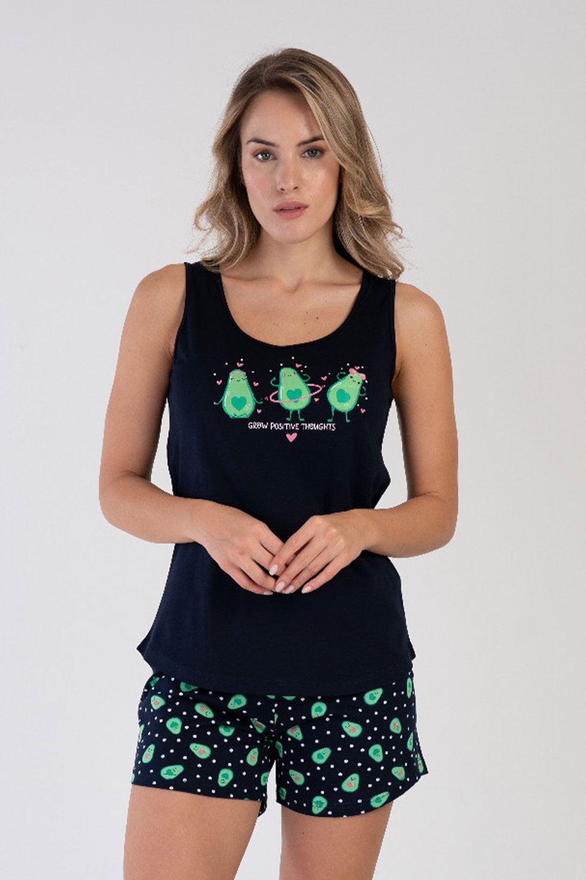 Pamuklu Kadın Kalın Askılı Şortlu Pijama Takım
