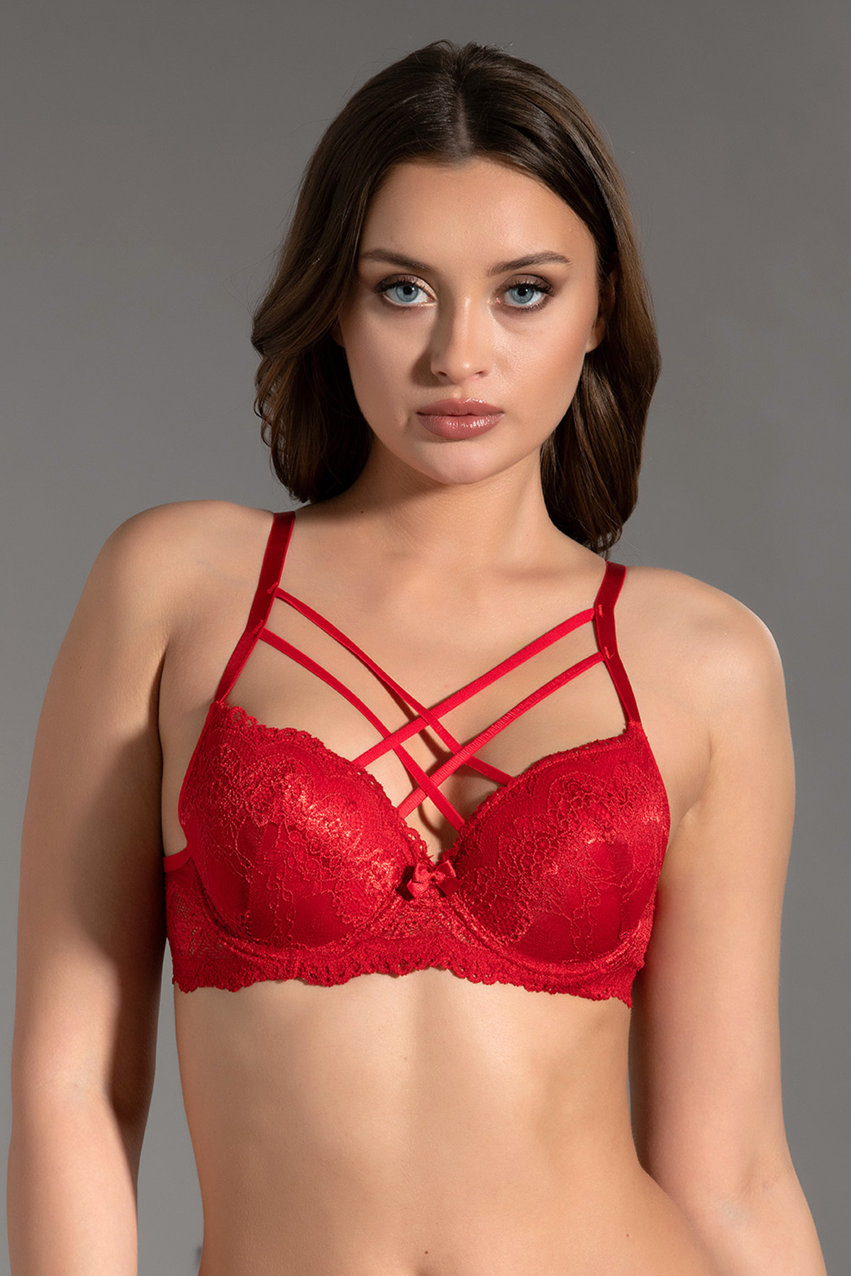 Kadın Destekli B Cup Sütyen
