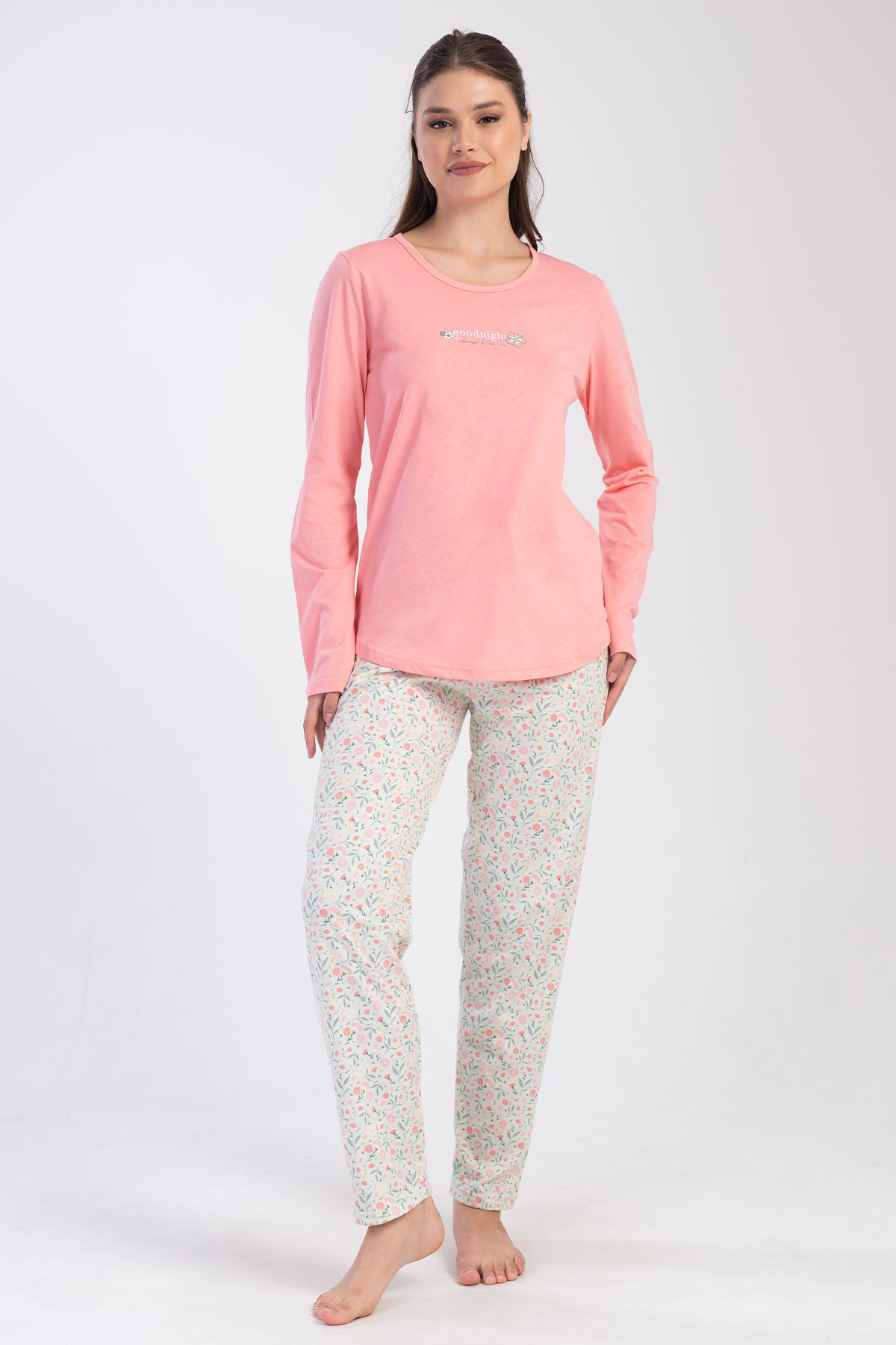 Pamuklu Kadın Uzun Kol Pijama Takım
