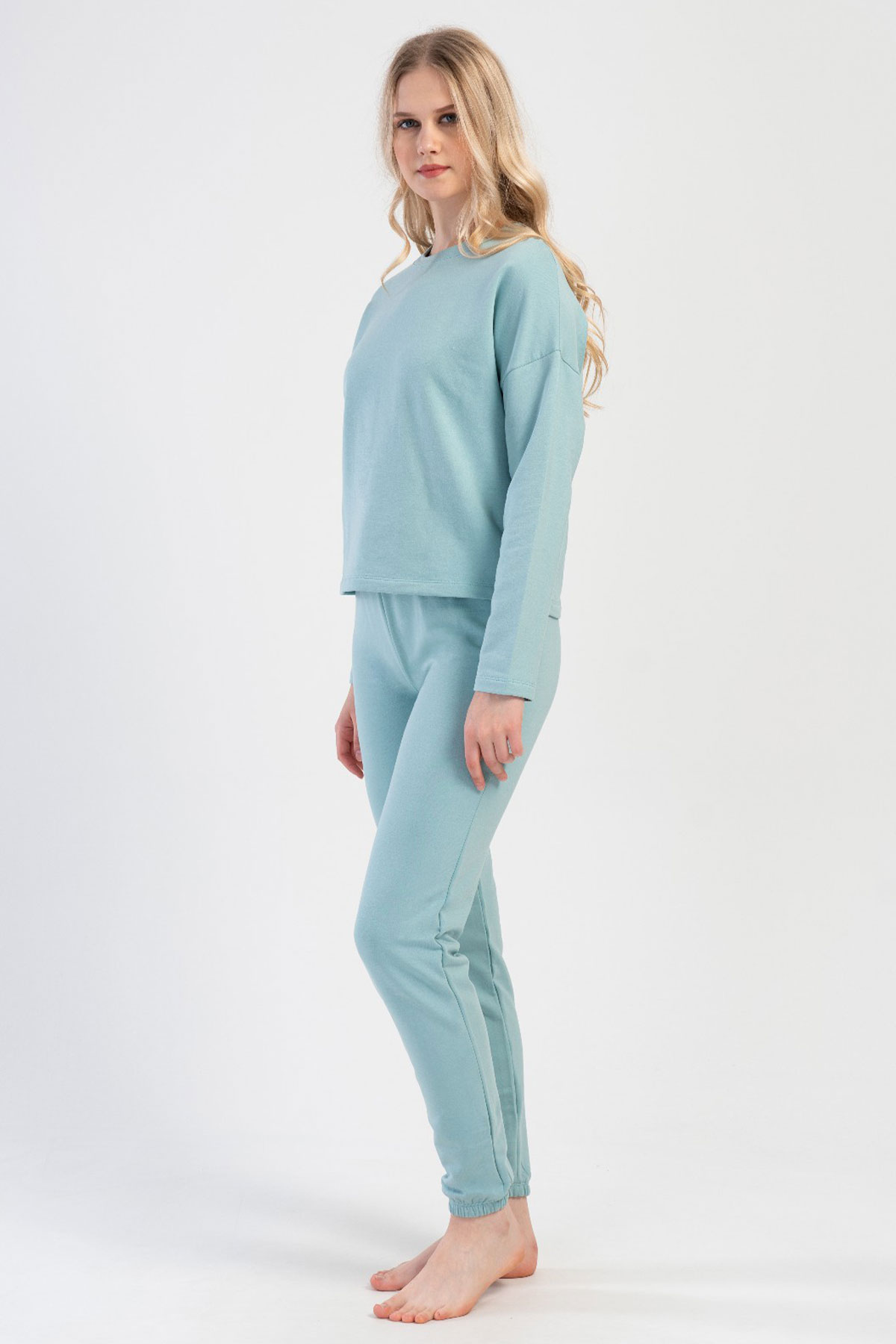 Kadın Modal Düşük Omuzlu Uzun Kol Pacası Lastıklı Pijama Takım
