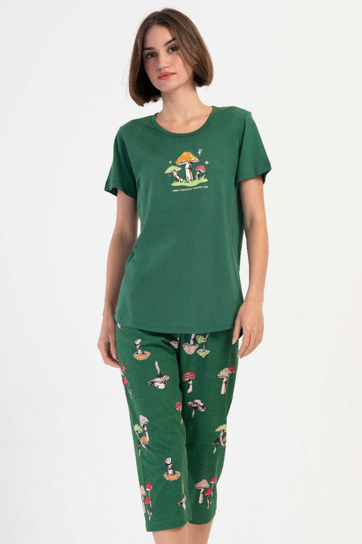 Pamuklu Kadın Kısa Kol Kaprili Pijama Takım
