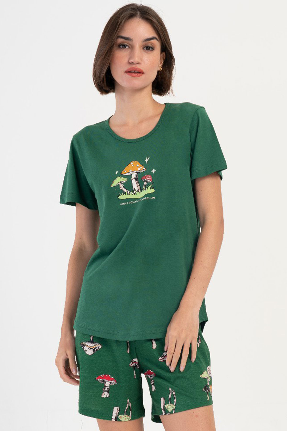 Pamuklu Kadın Kısa Kol Şortlu Pijama Takım
