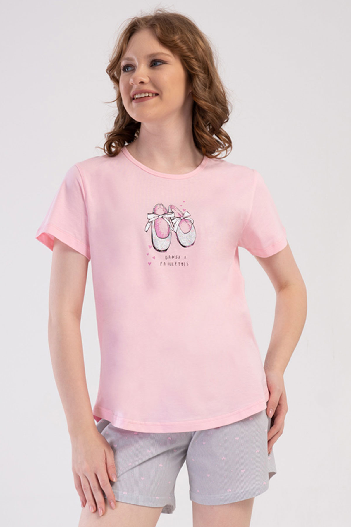 Pamuklu Kadın Kısa Kol Şortlu Pijama Takım
