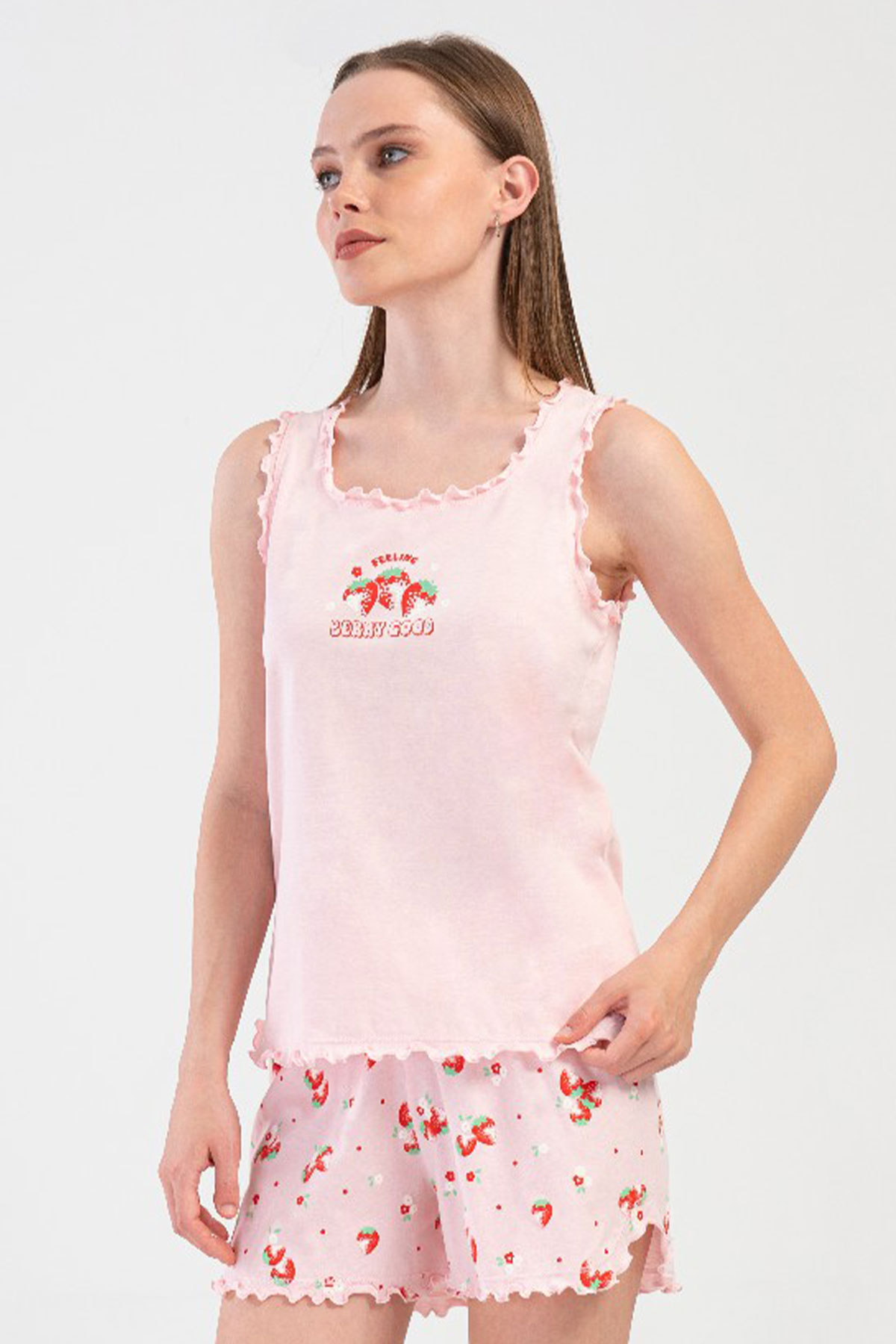 Pamuklu Kadın Genıs Askılı Şortlu Pijama Takım

