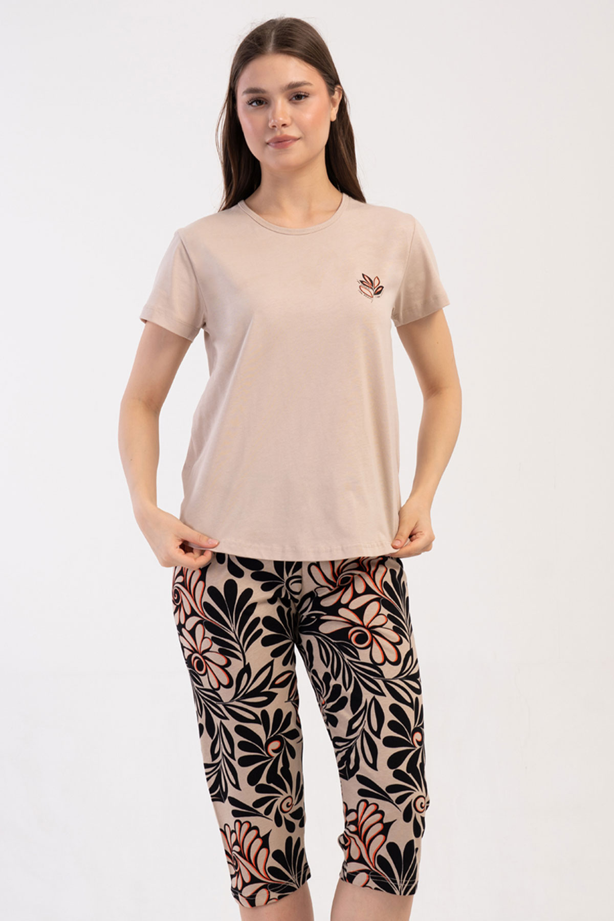 Pamuklu Kadın Kısa Kol Kaprili Pijama Takım
