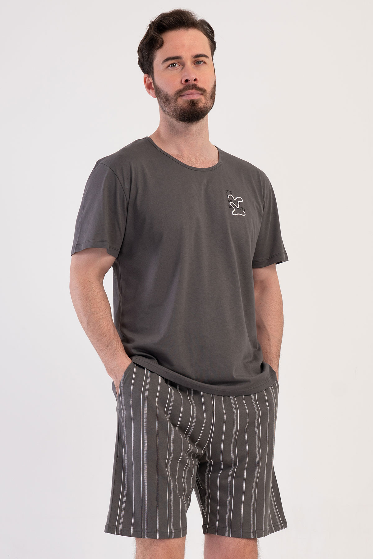 Pamuklu Erkek Kısa Kol Şortlu Pijama Takım

