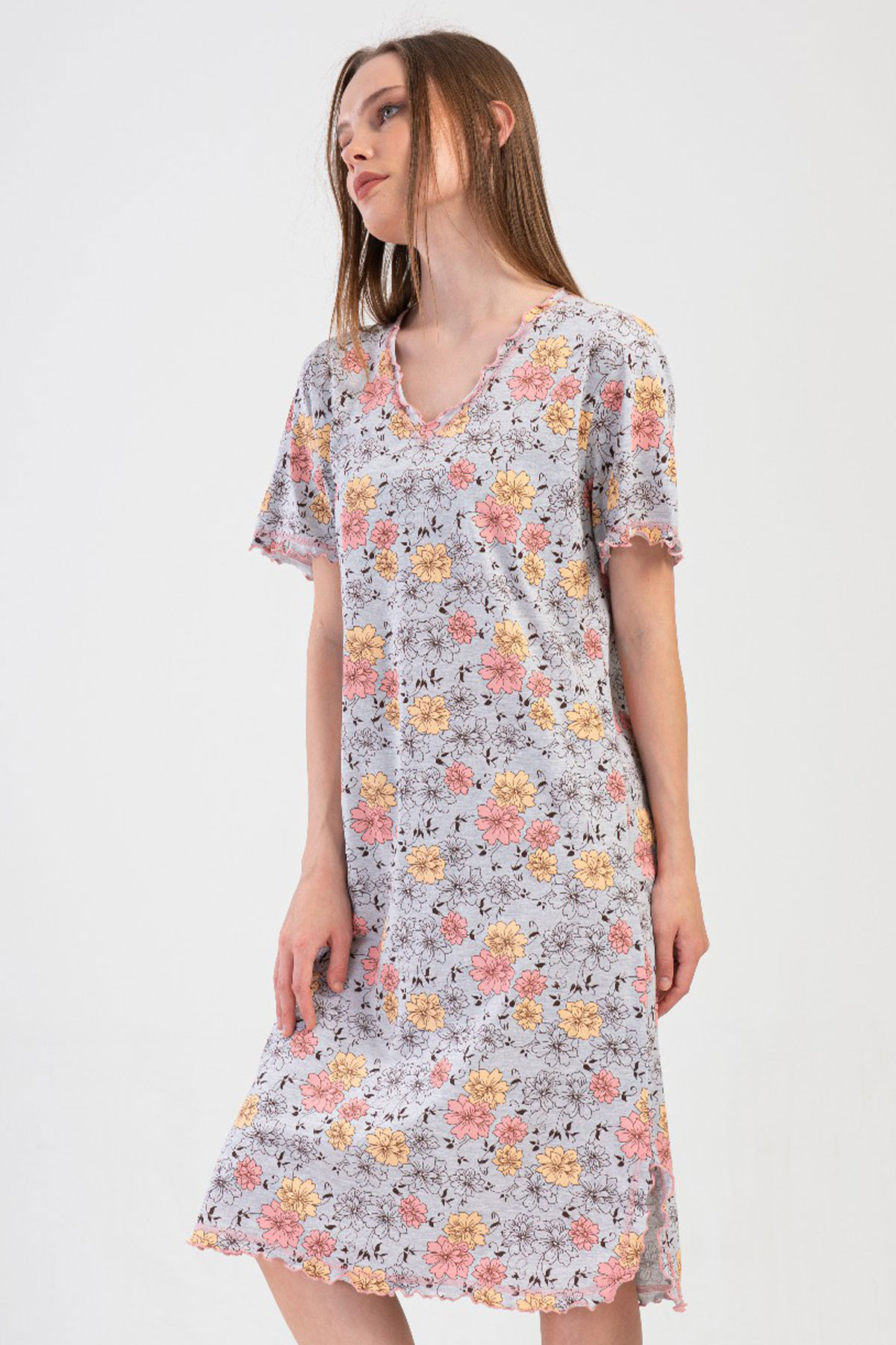 Kadın Büyük Beden V Yaka Kısa Kol Gecelik
