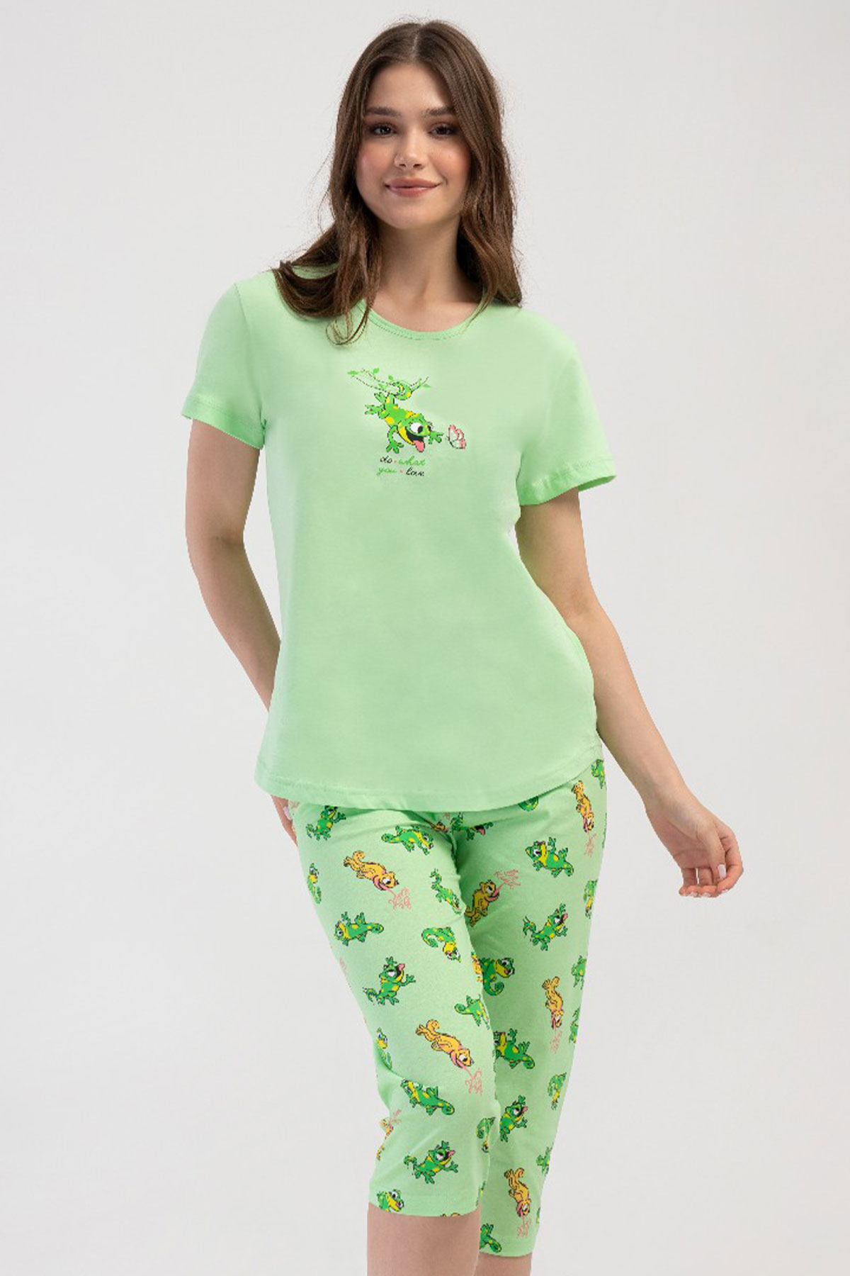 Pamuklu Kadın Kısa Kol Kaprili Pijama Takım
