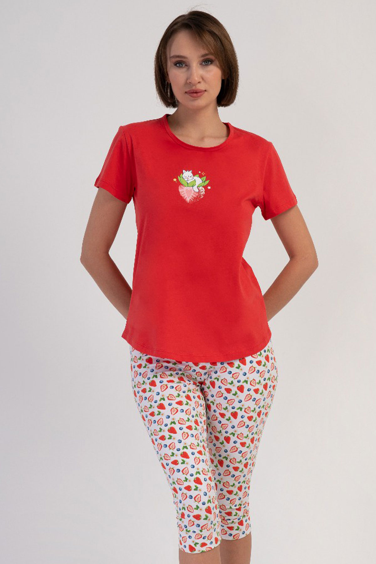 Pamuklu Kadın Kısa Kol Kaprili Pijama Takım
