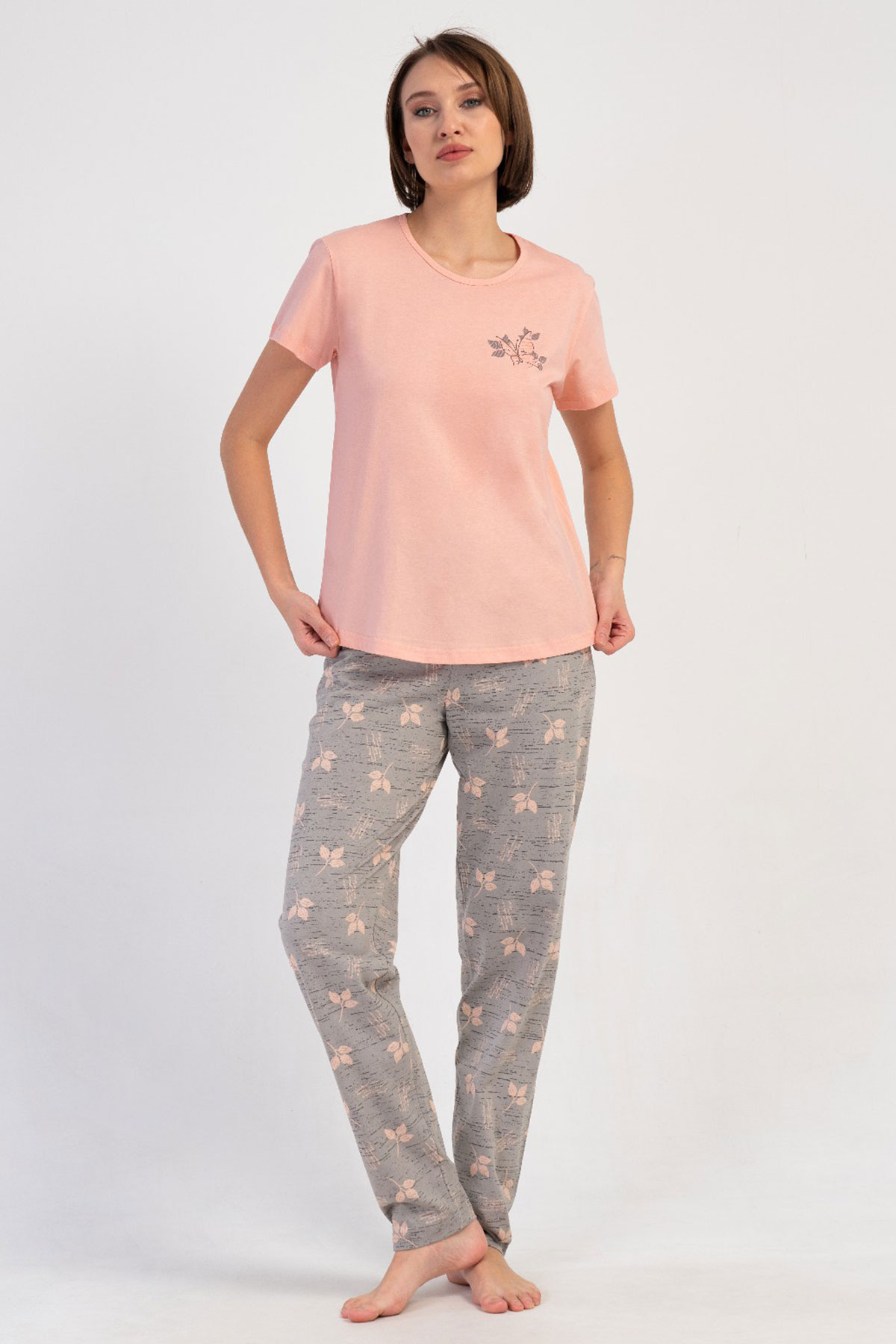Pamuklu Kadın Kısa Kol Pijama Takım
