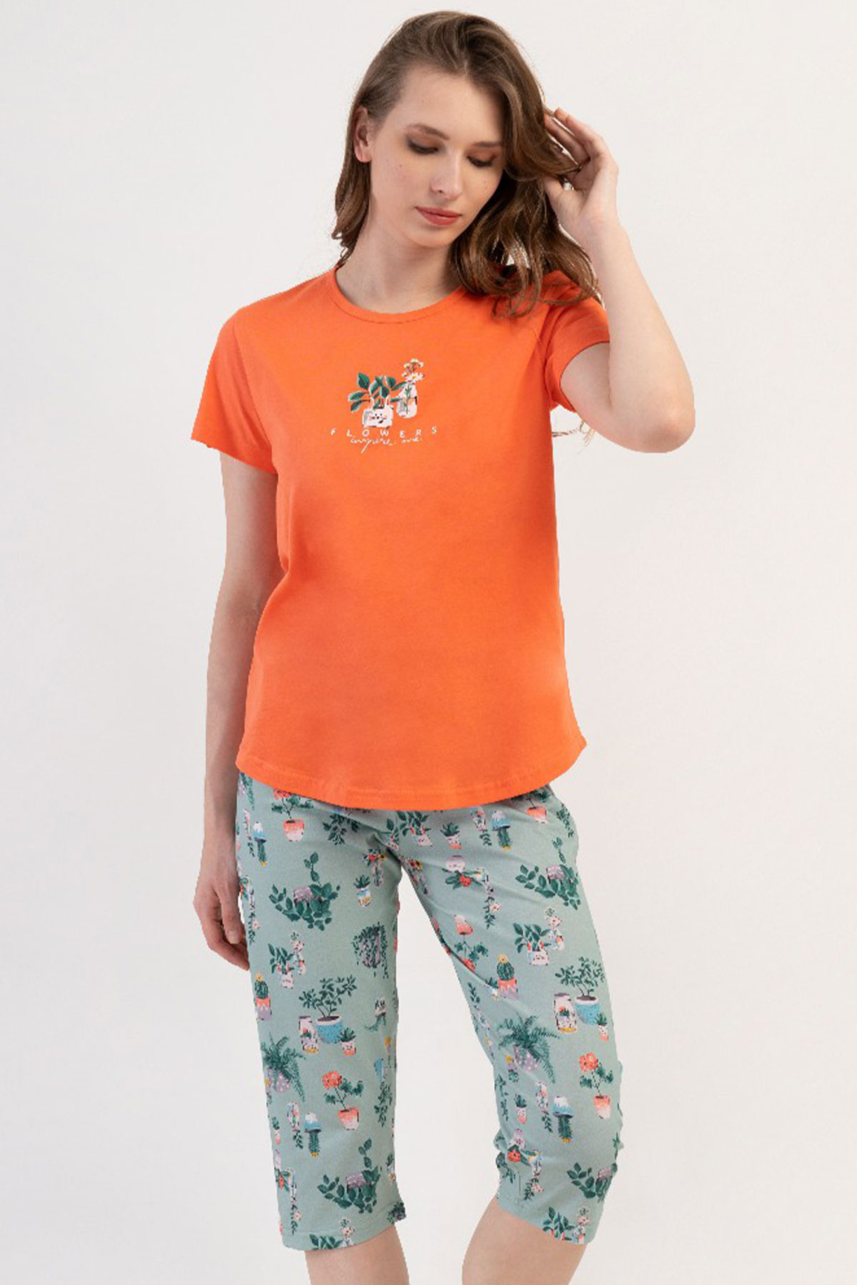 Pamuklu Kadın Kısa Kol Kaprili Pijama Takım
