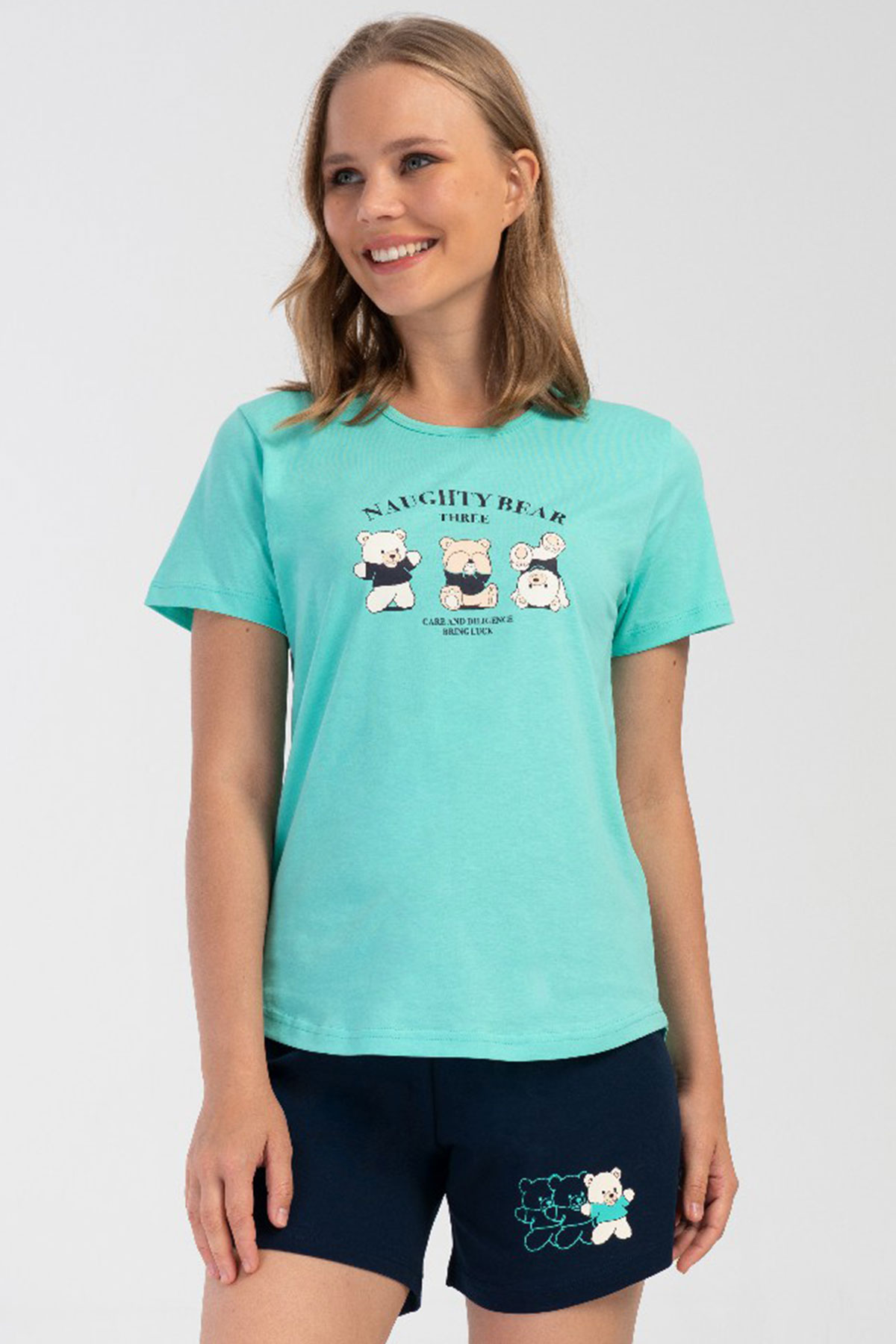 Pamuklu Kadın Kısa Kol Şortlu Pijama Takım
