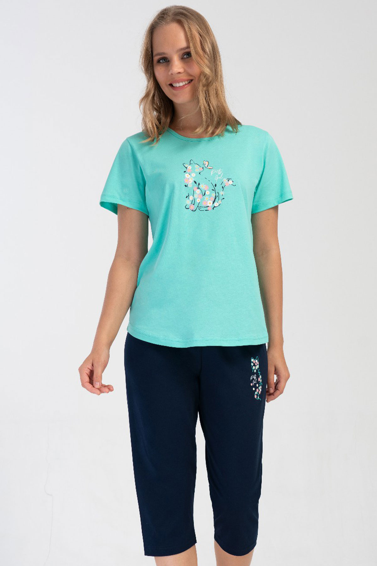 Pamuklu Kadın Büyük Beden Kısa Kol Kaprili Pijama Takım
