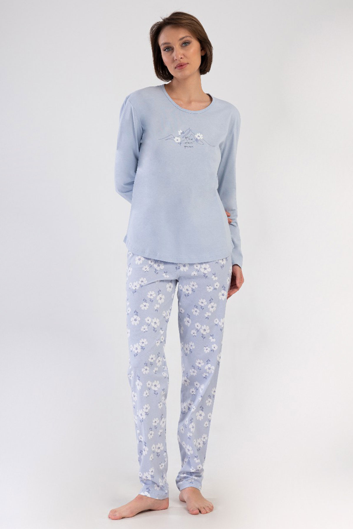 Pamuklu Kadın Uzun Kol Pijama Takım
