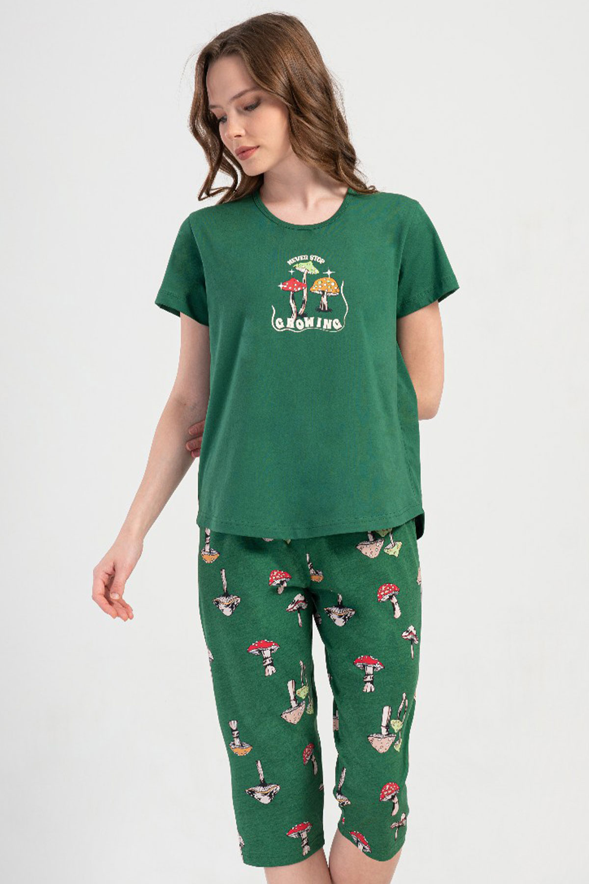 Pamuklu Kadın Kısa Kol Kaprili Pijama Takım
