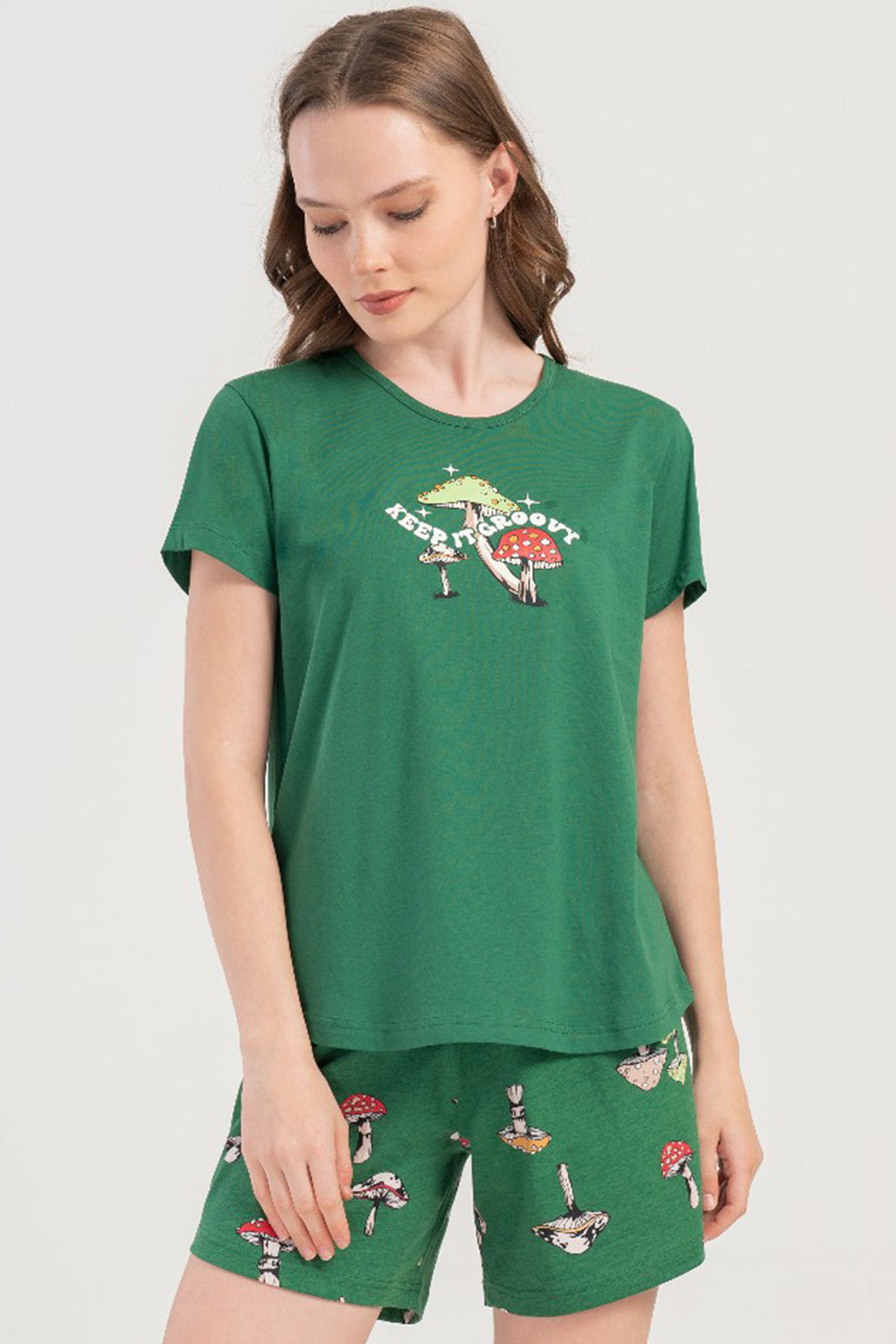 Pamuklu Kadın Kısa Kol Şortlu Pijama Takım
