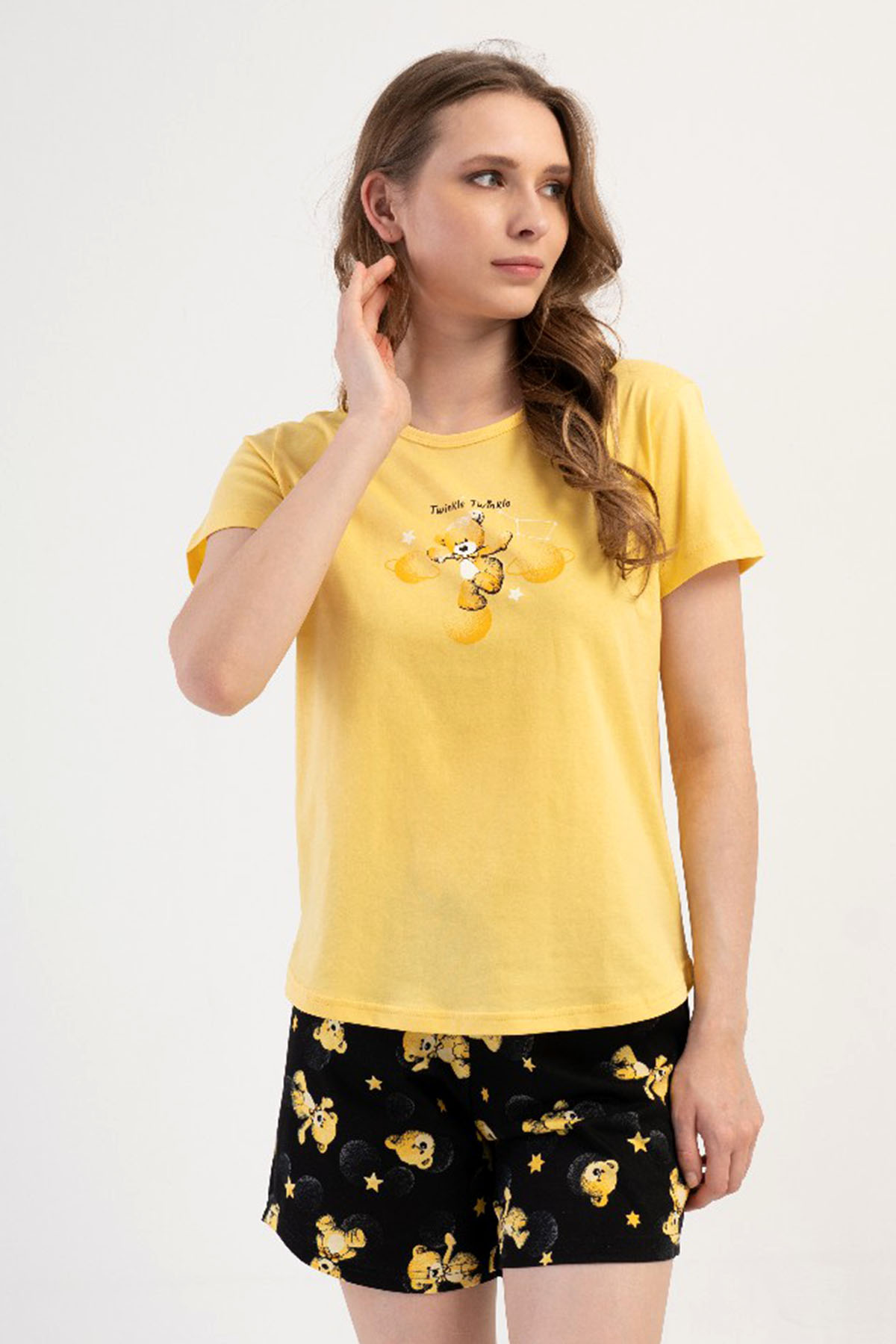 Pamuklu Kadın Kısa Kol Şortlu Pijama Takım
