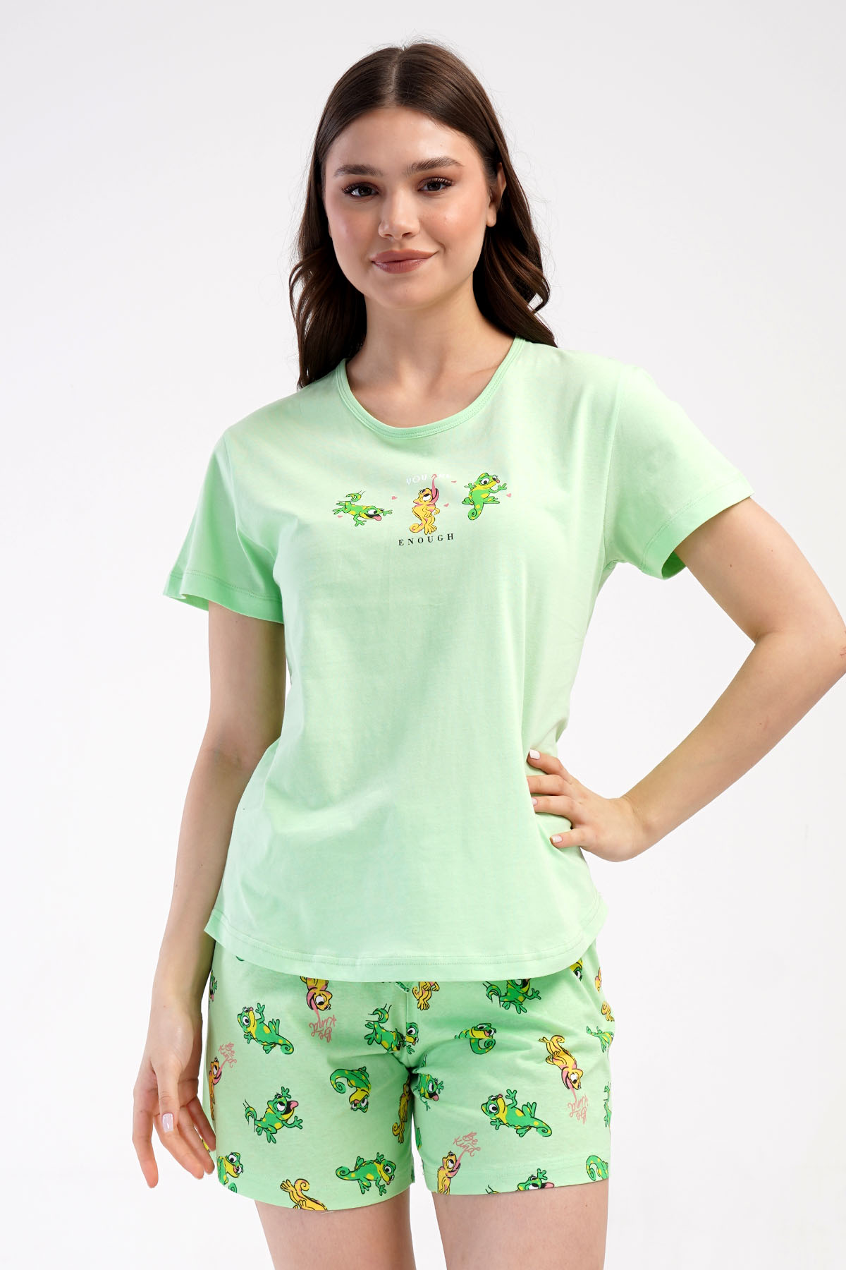 Pamuklu Kadın Kısa Kol Şortlu Pijama Takım
