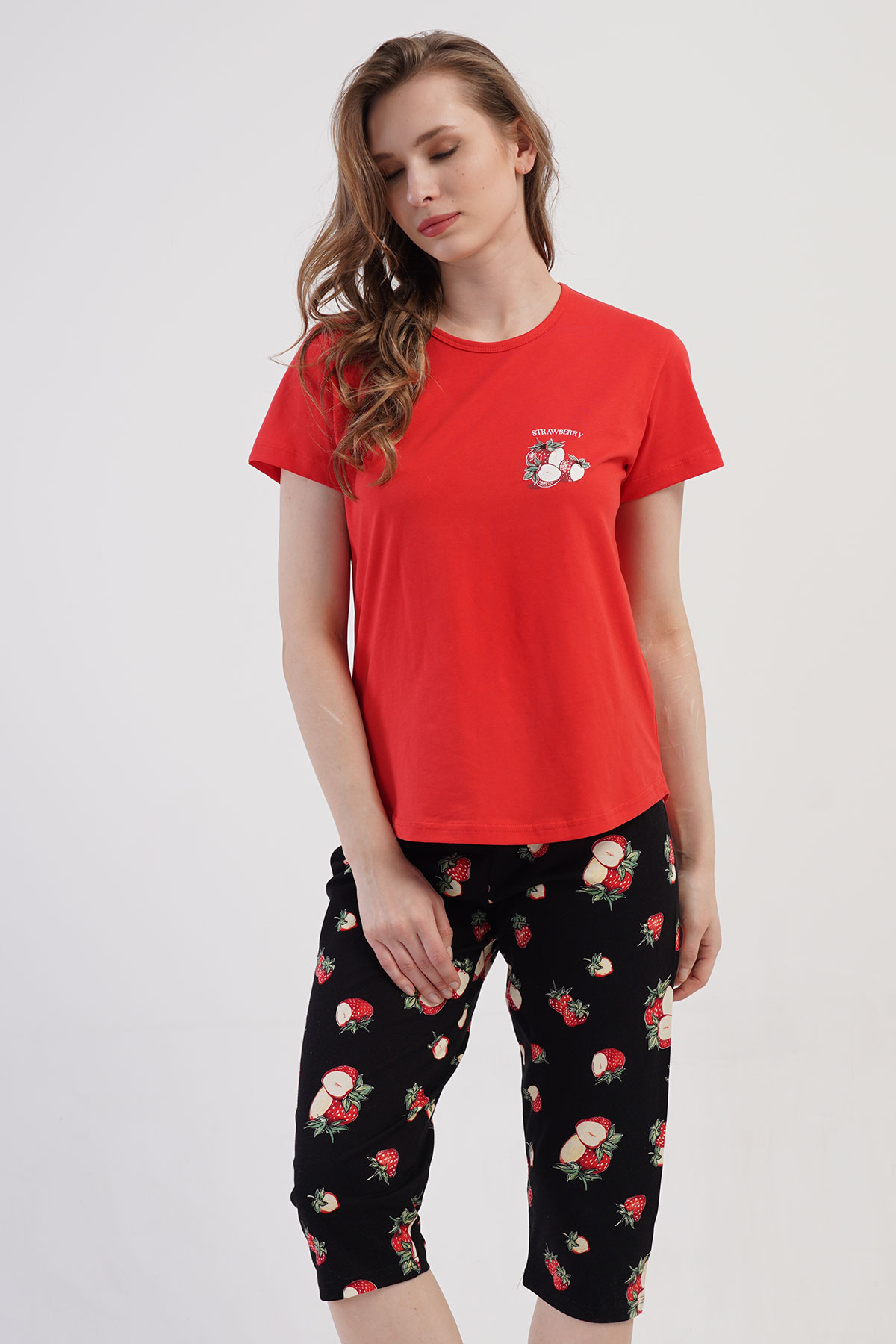 Pamuklu Kadın Kısa Kol Kaprili Pijama Takım
