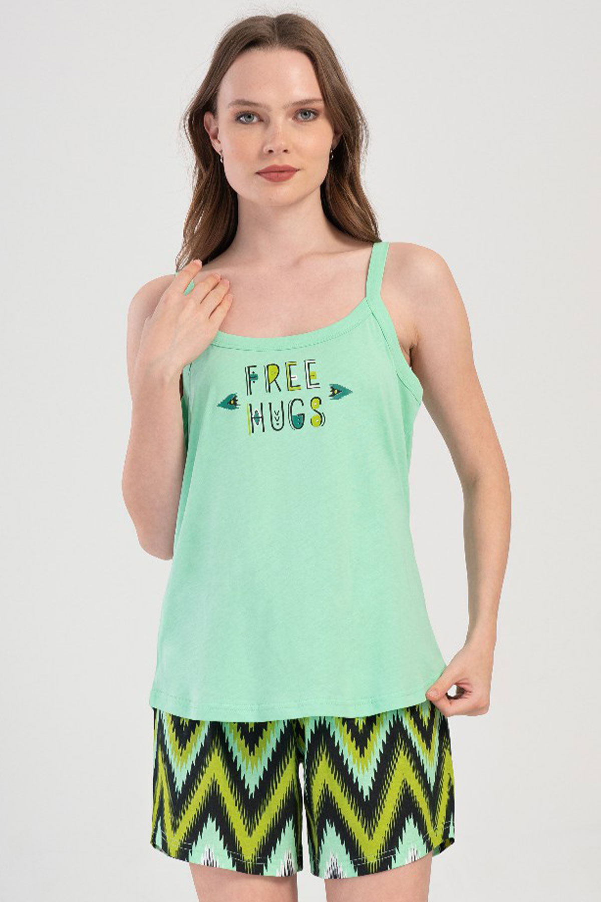 Pamuklu Kadın Büyük Beden Ip Askılı Şortlu Pijama Takım
