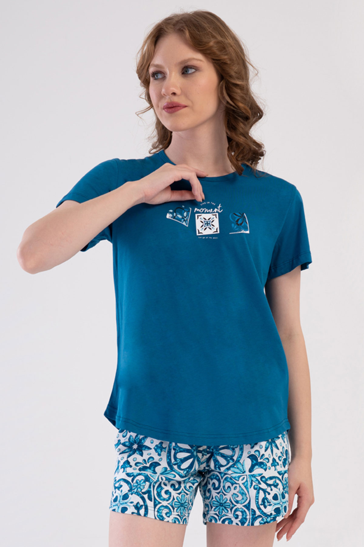 Pamuklu Kadın Kısa Kol Şortlu Pijama Takım
