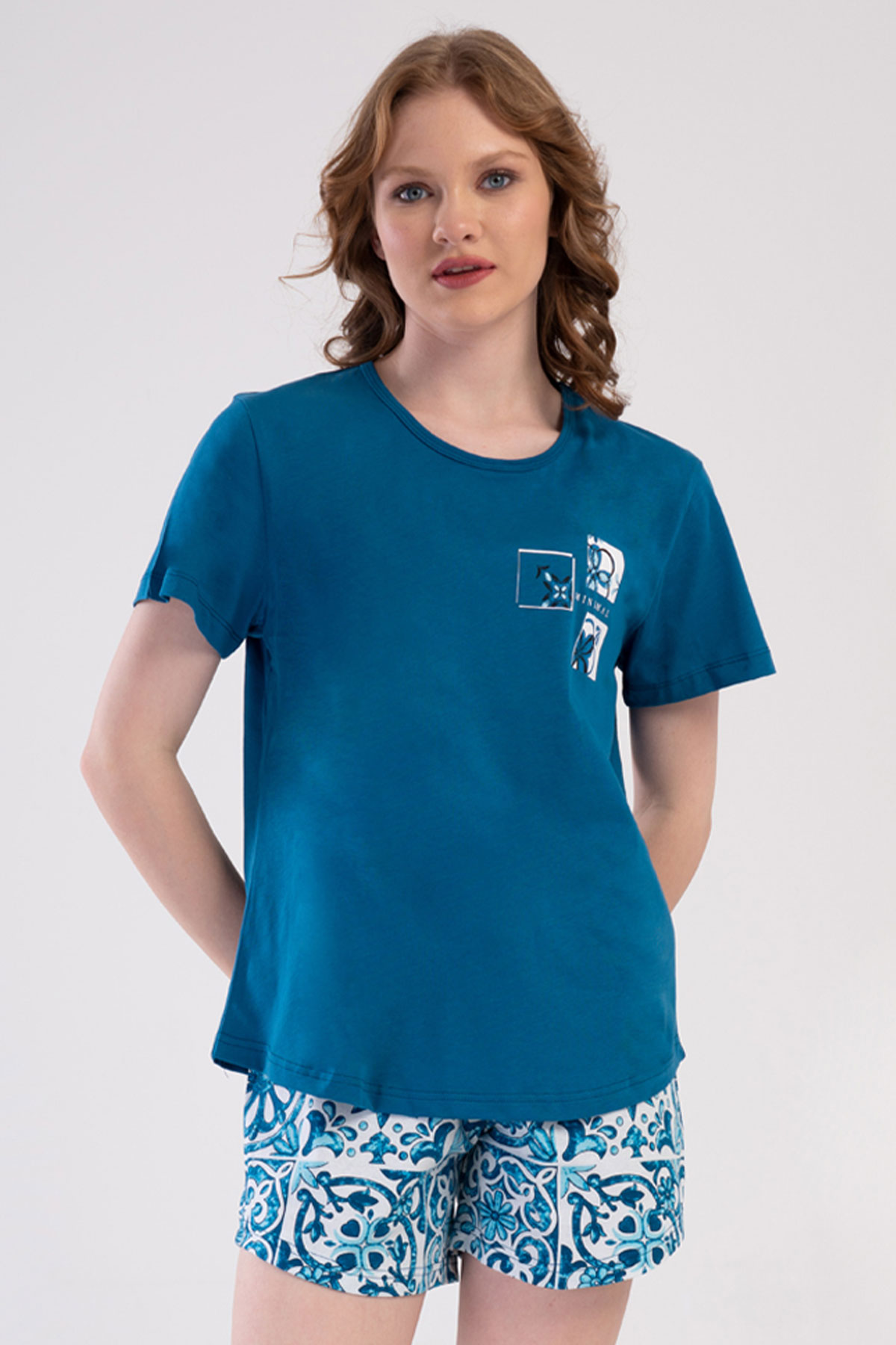 Pamuklu Kadın Büyük Beden Kısa Kol Şortlu Pijama Takım

