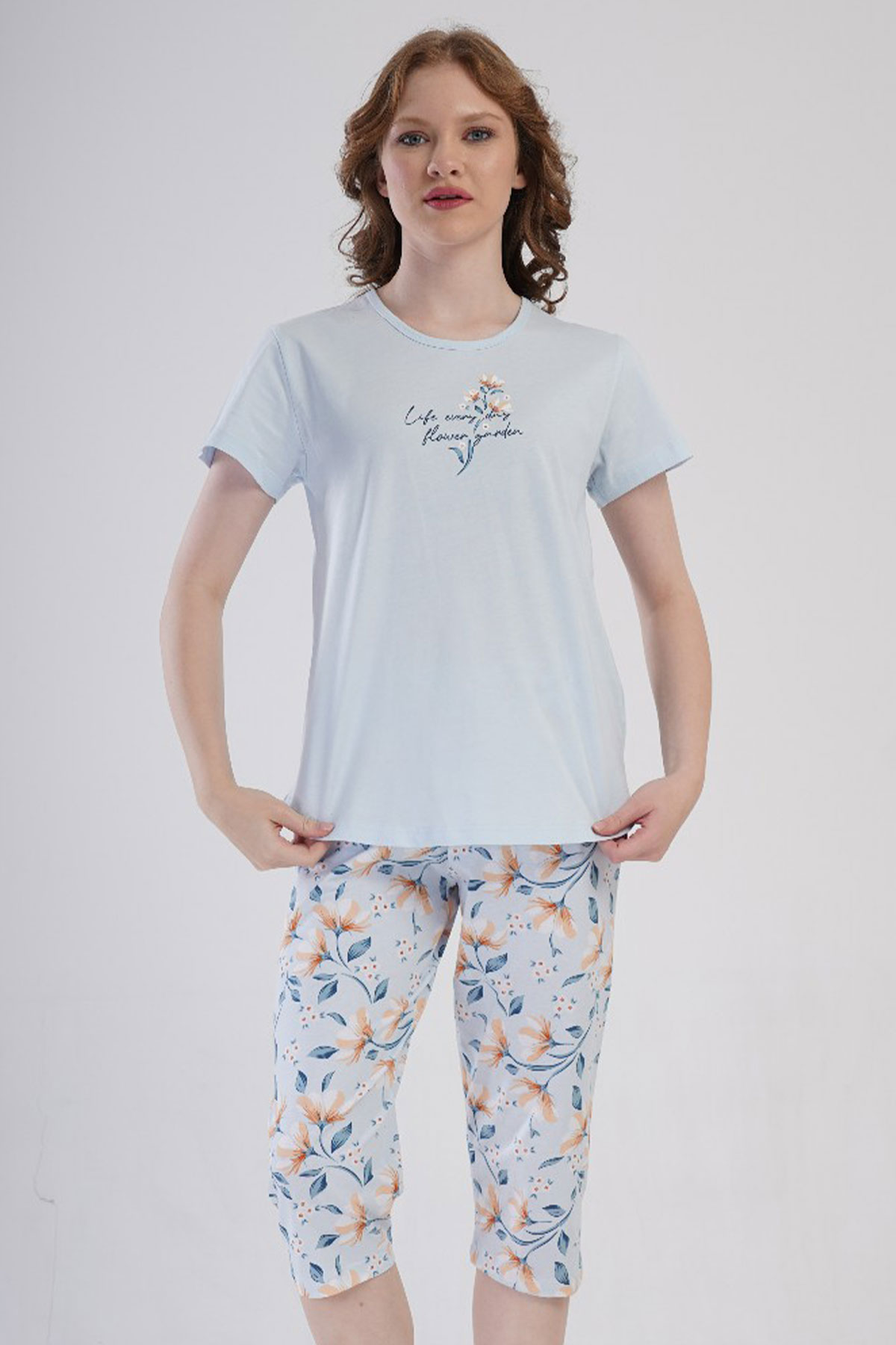 Pamuklu Kadın Kısa Kol Kaprili Pijama Takım

