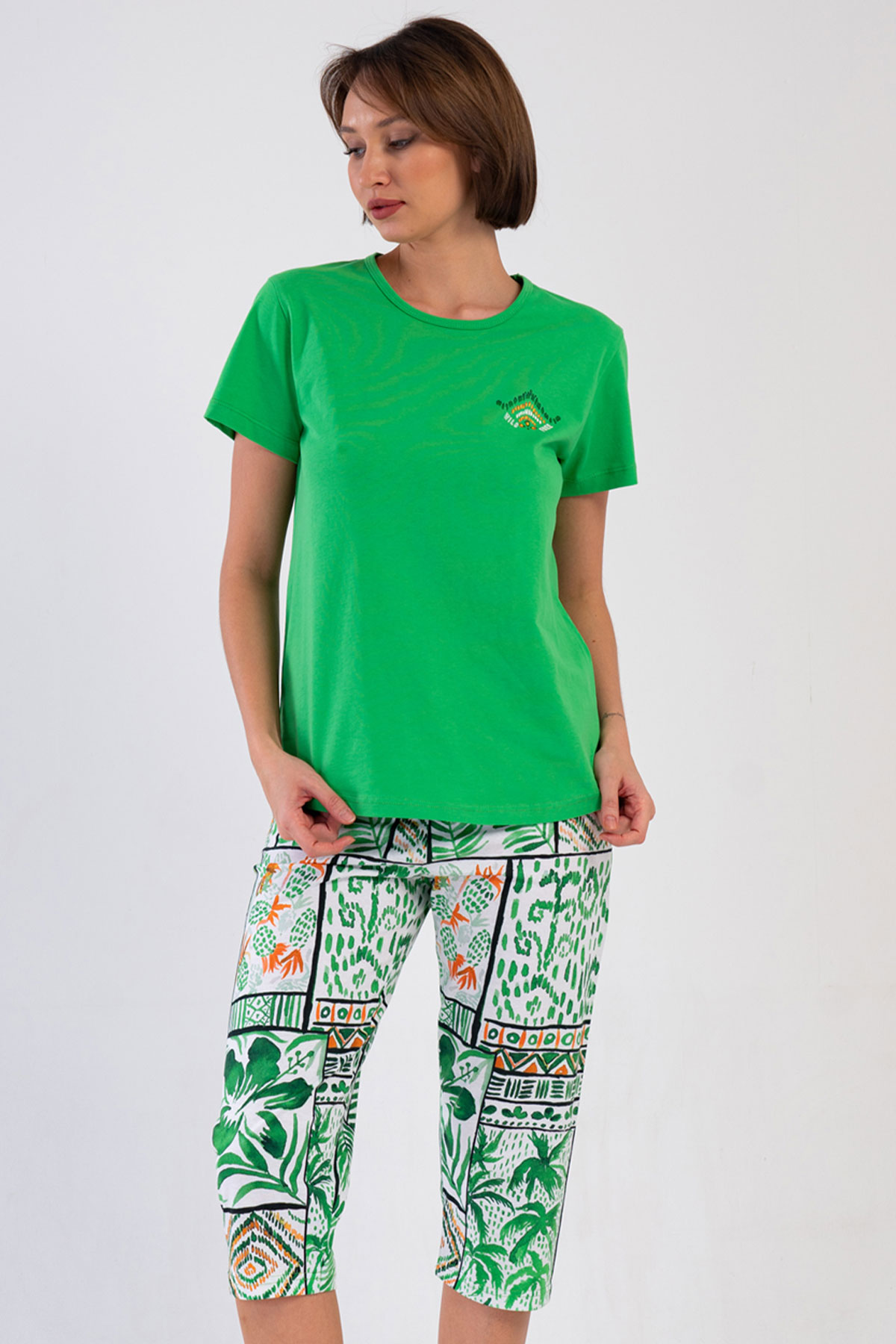 Pamuklu Kadın Kısa Kol Kaprili Pijama Takım
