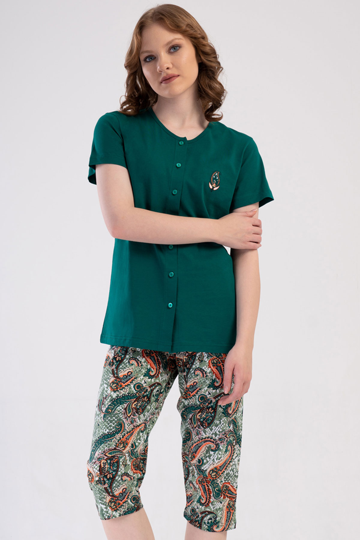 Pamuklu Kadın Tamamı Düğmeli Kısa Kol Kaprili Pijama Takım
