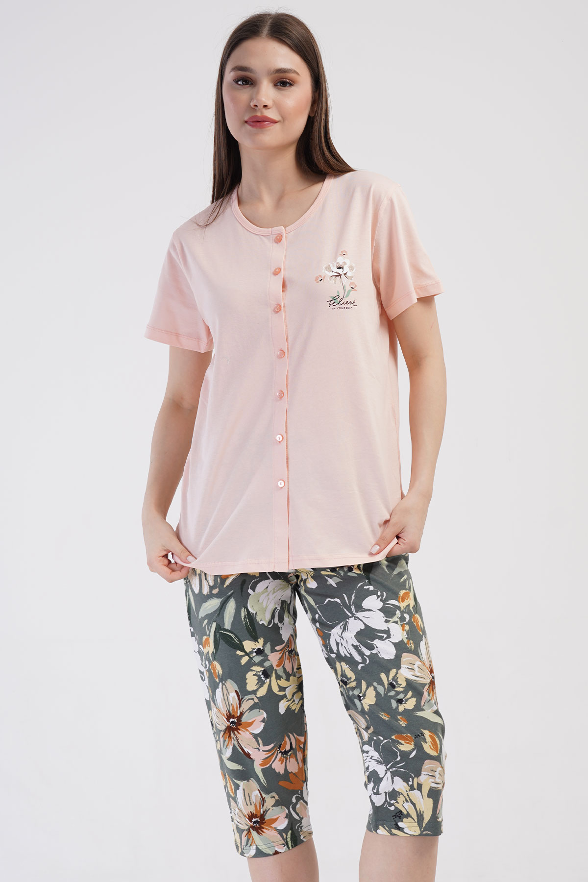 Pamuklu Kadın Büyük Beden Tamamı Düğmeli Kısa Kol Kaprili Pijama Takım
