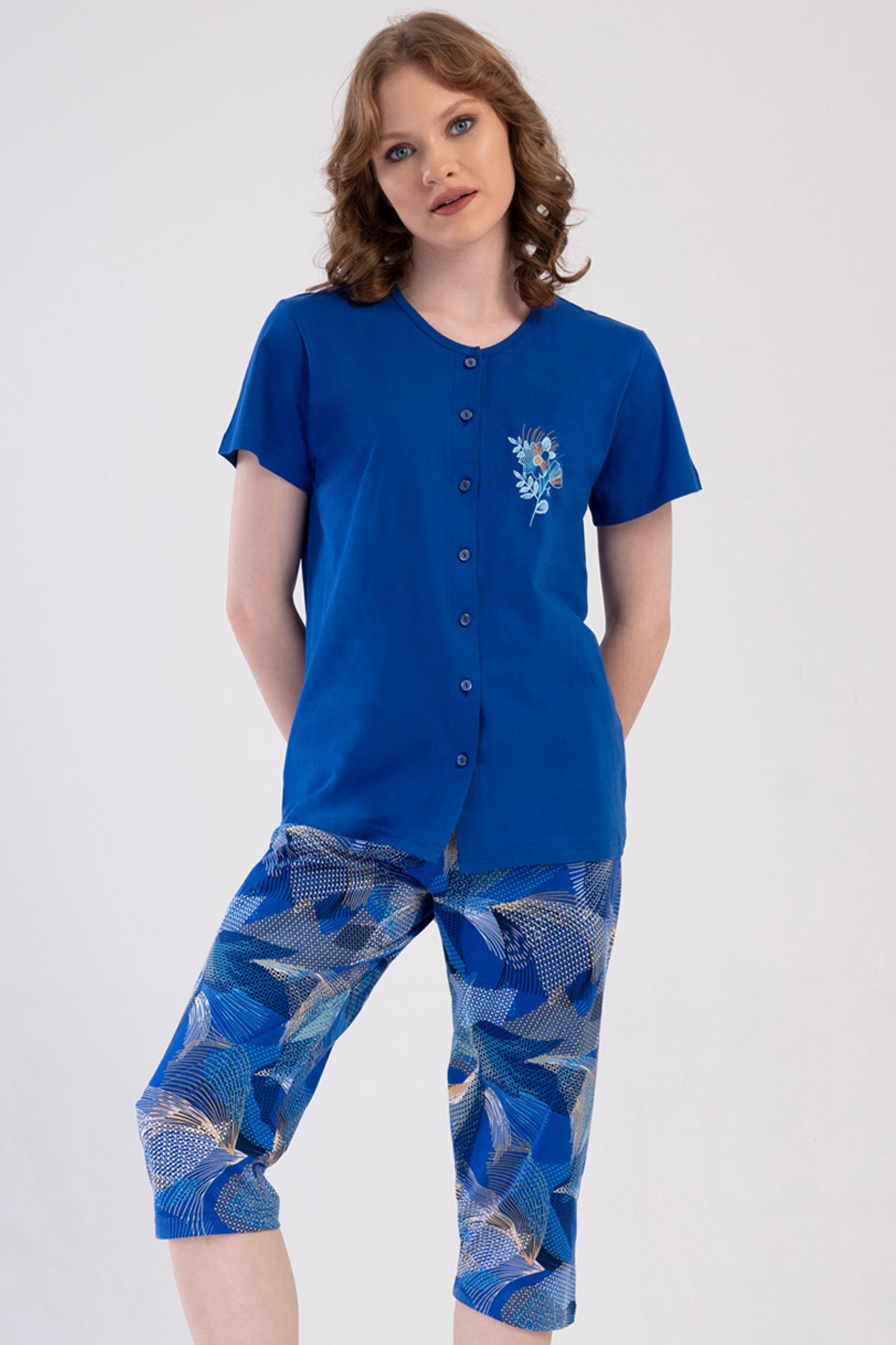 Pamuklu Kadın Büyük Beden Tamamı Düğmeli Kısa Kol Kaprili Pijama Takım
