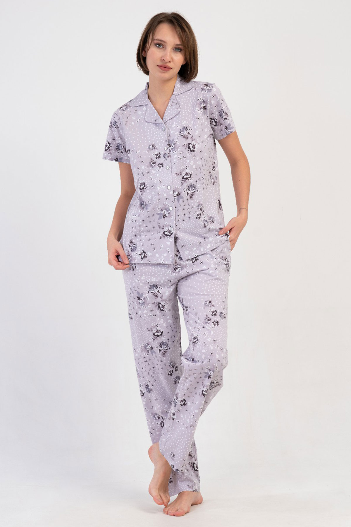 Pamuklu Kadın Tamamı Düğmeli Kısa Kol Pijama Takım

