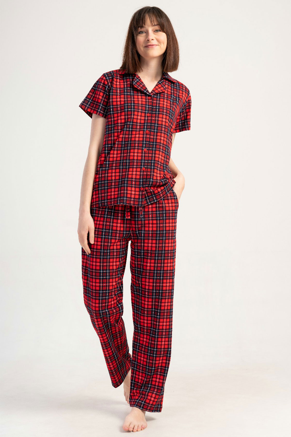 Pamuklu Kadın Yaka Tamamı Düğmeli Kısa Kol Pijama Takım
