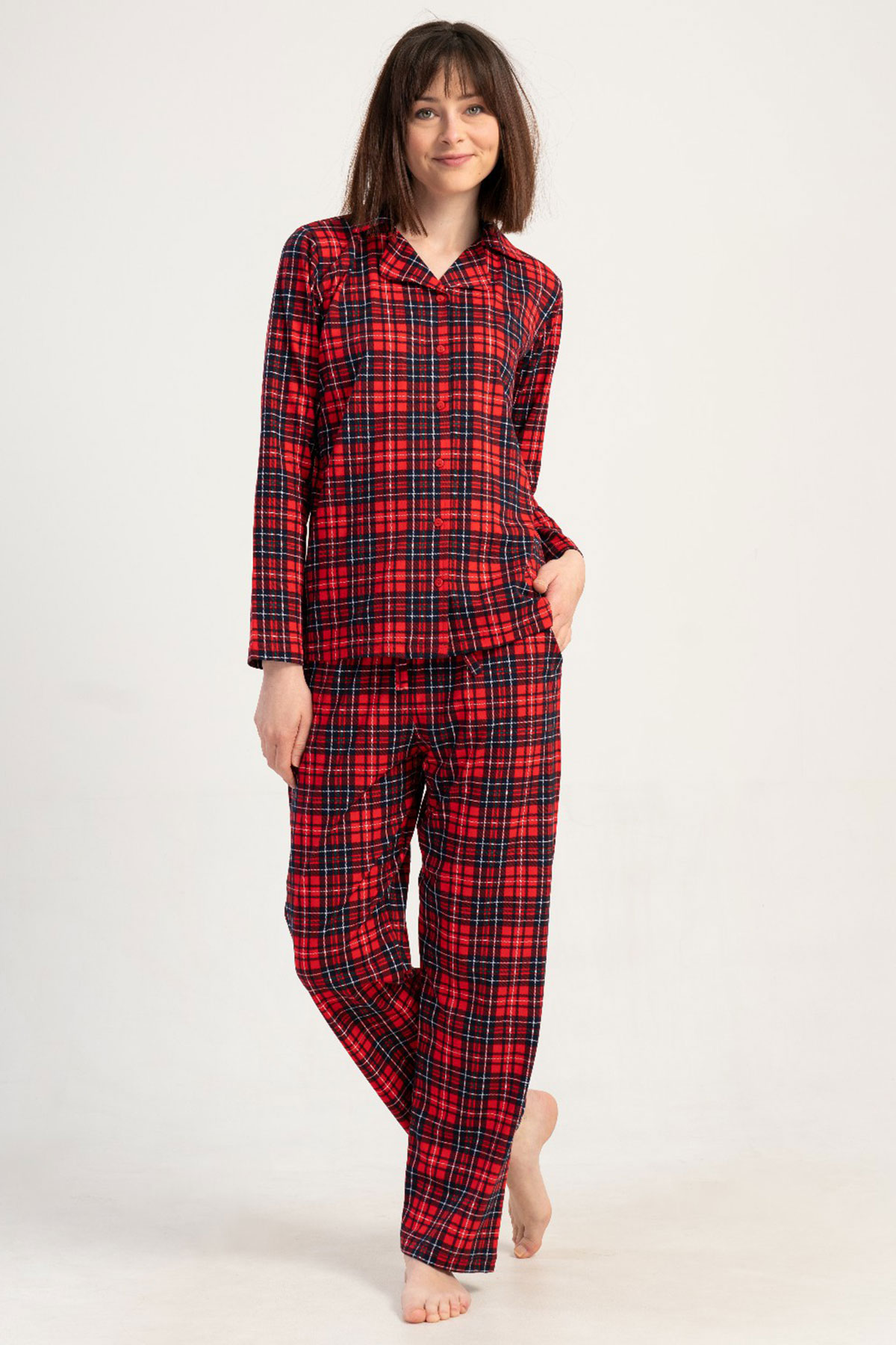 Pamuklu Kadın Yaka Tamamı Düğmeli Uzun Kol Pijama Takım
