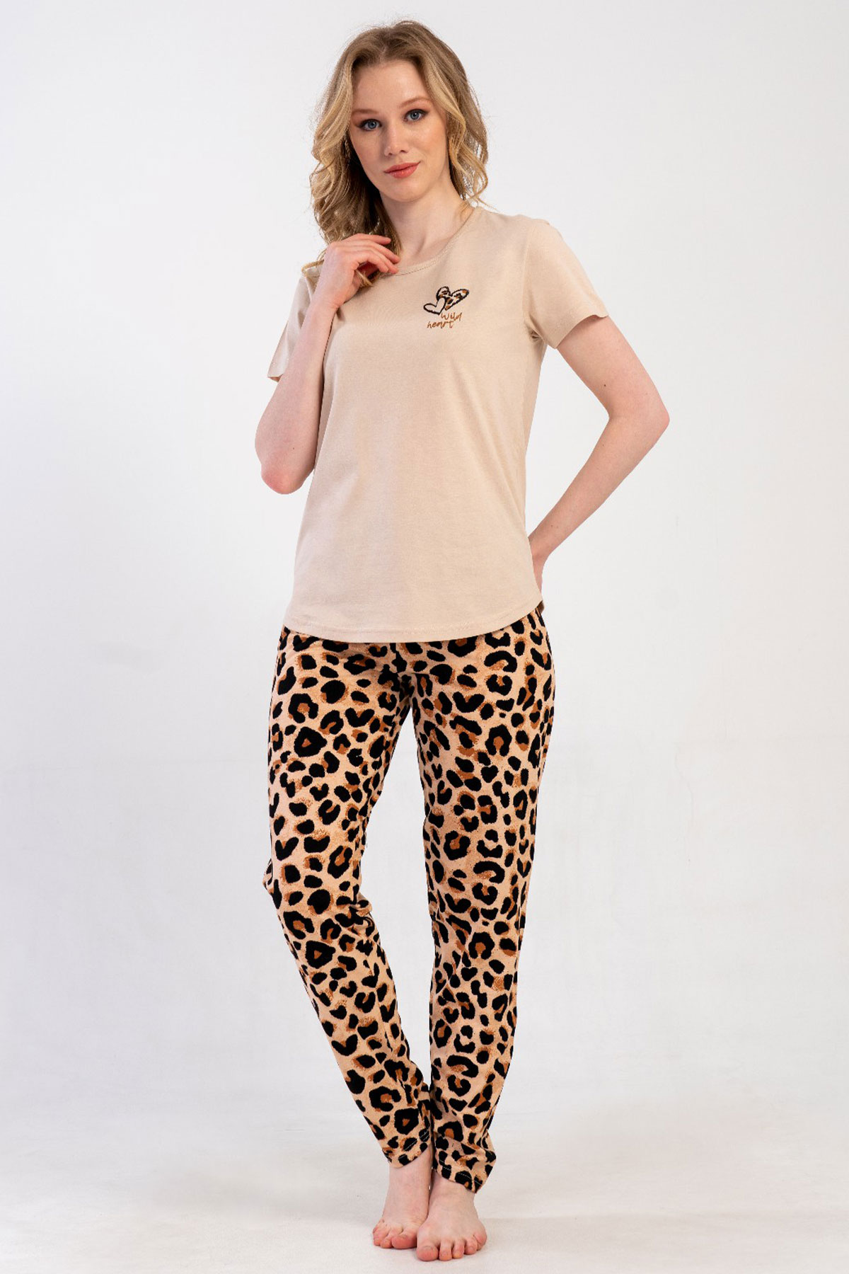 Pamuklu Kadın Kısa Kol Pijama Takım
