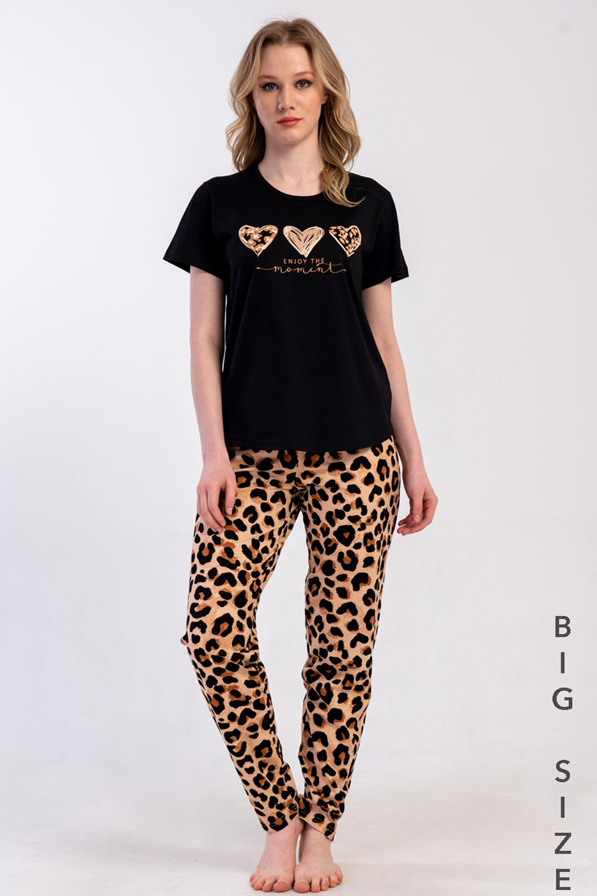 Pamuklu Kadın Büyük Beden Kısa Kol Pijama Takım
