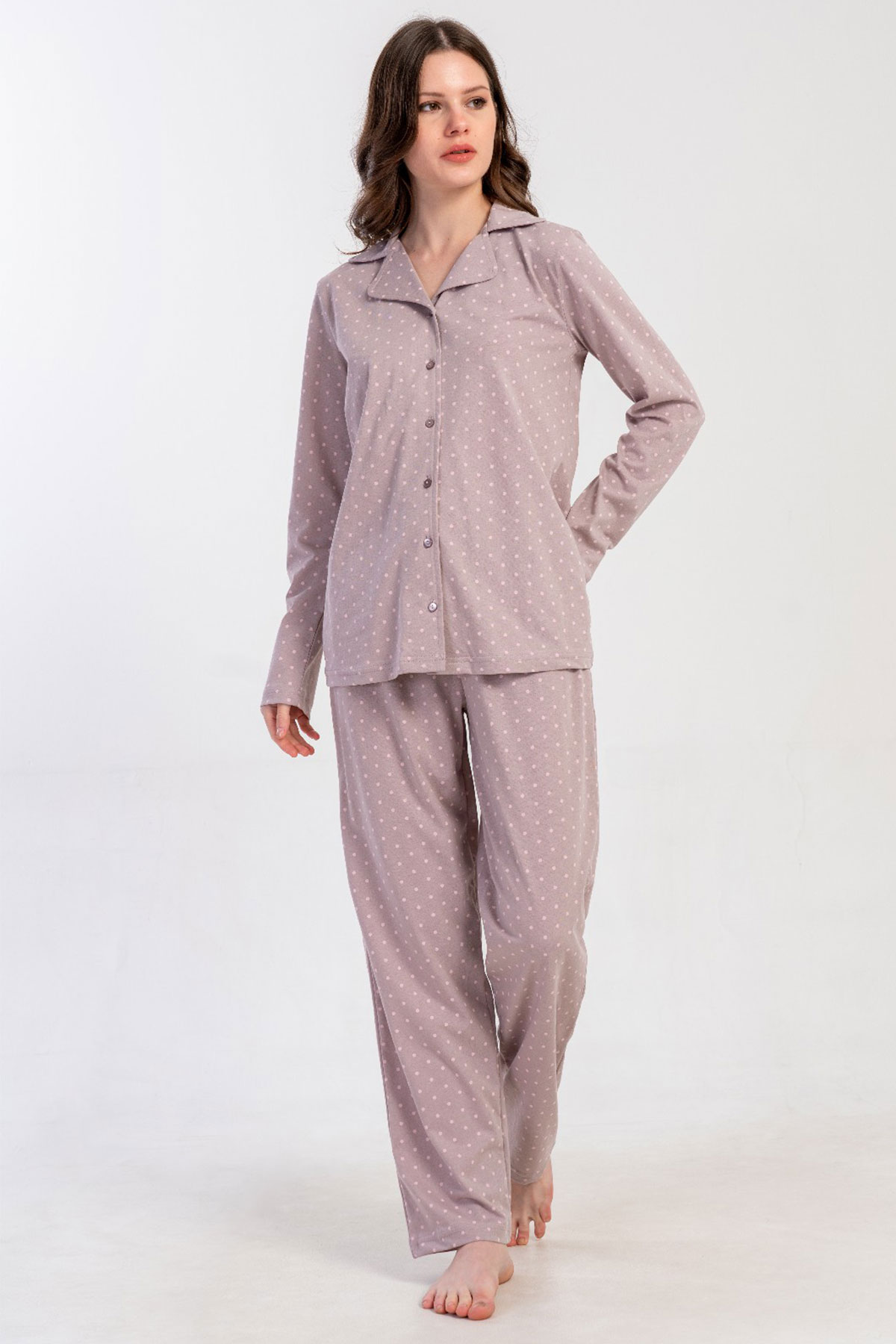 Pamuklu Kadın Yaka Tamamı Düğmeli Uzun Kol Pijama Takım
