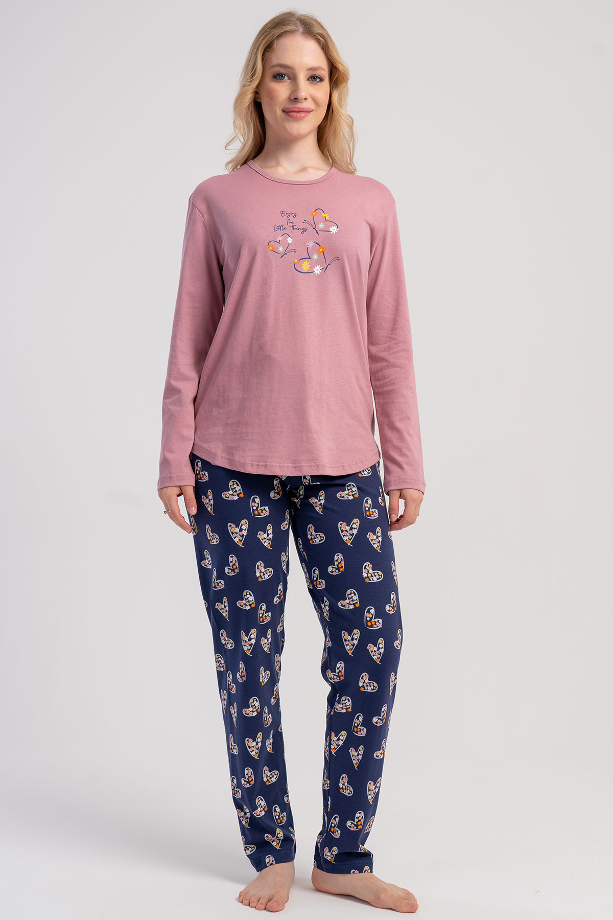 Pamuklu Kadın Uzun Kol Pijama Takım
