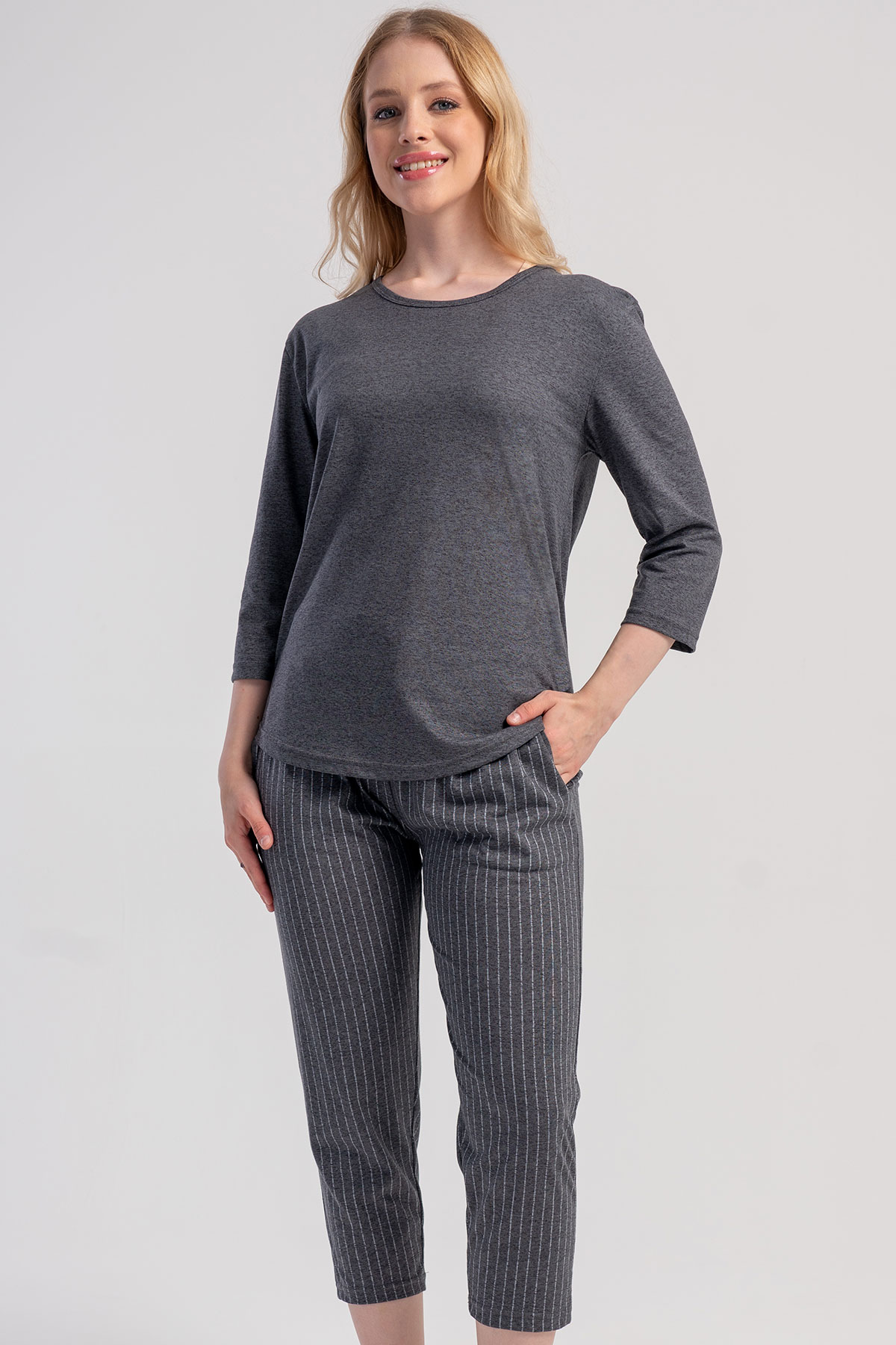 Pamuklu Kadın 3/4Kol 7/8 Boy Pijama Takım
