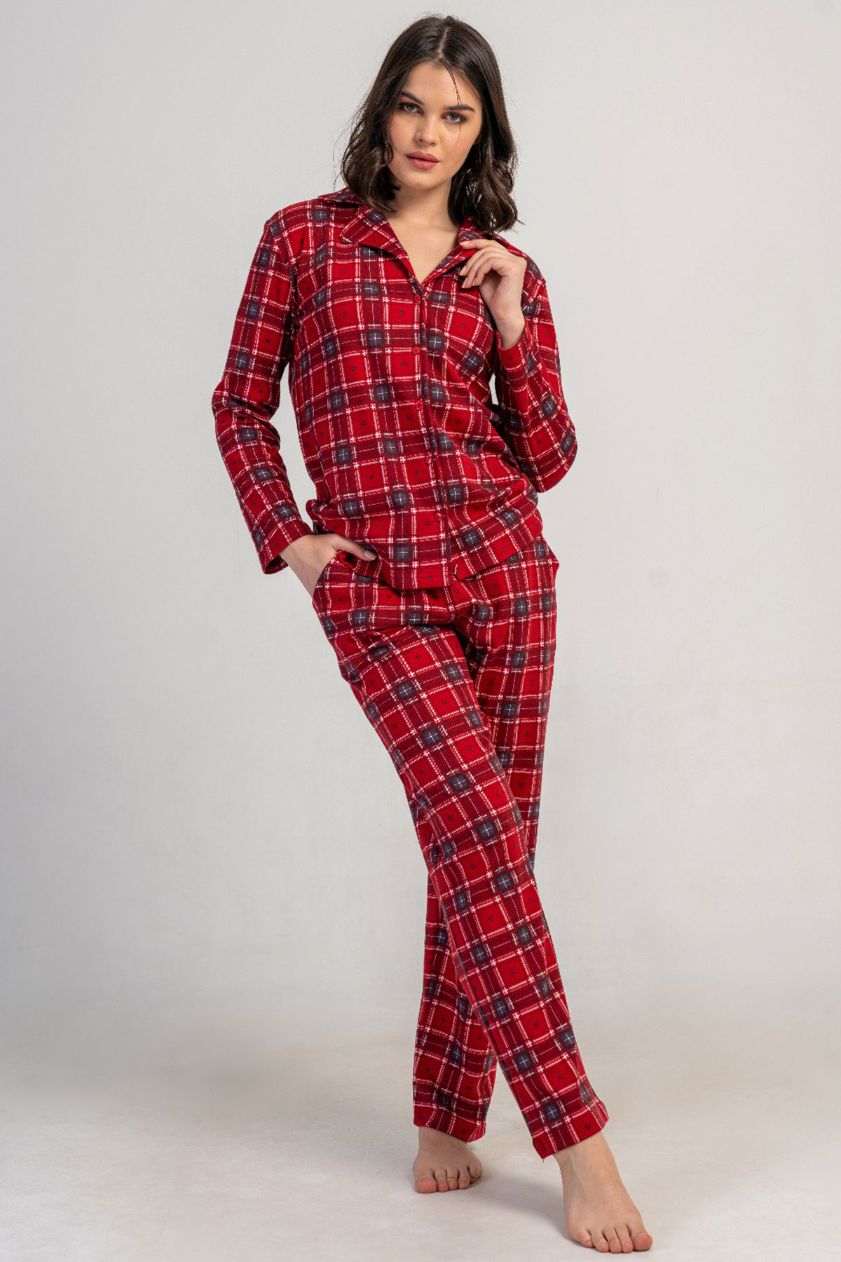 Pamuklu Kadın İnterlok Yaka Tamamı Düğmeli Uzun Kol Pijama Takım
