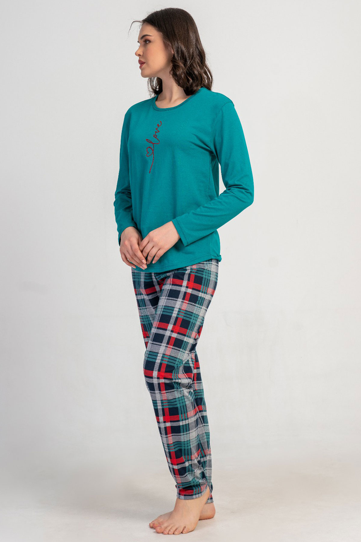 Pamuklu Kadın Uzun Kol Pijama Takım
