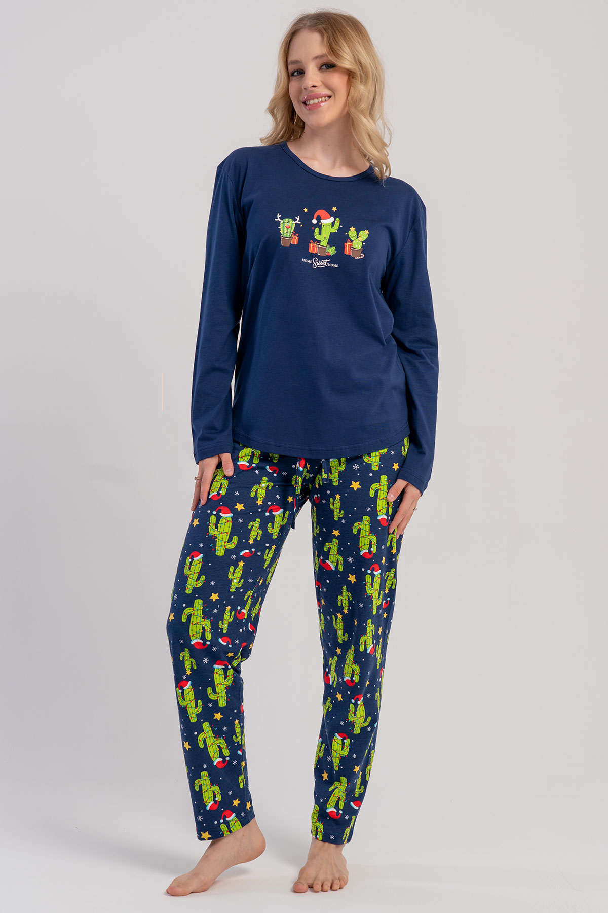 Pamuklu Kadın Uzun Kol Pijama Takım
