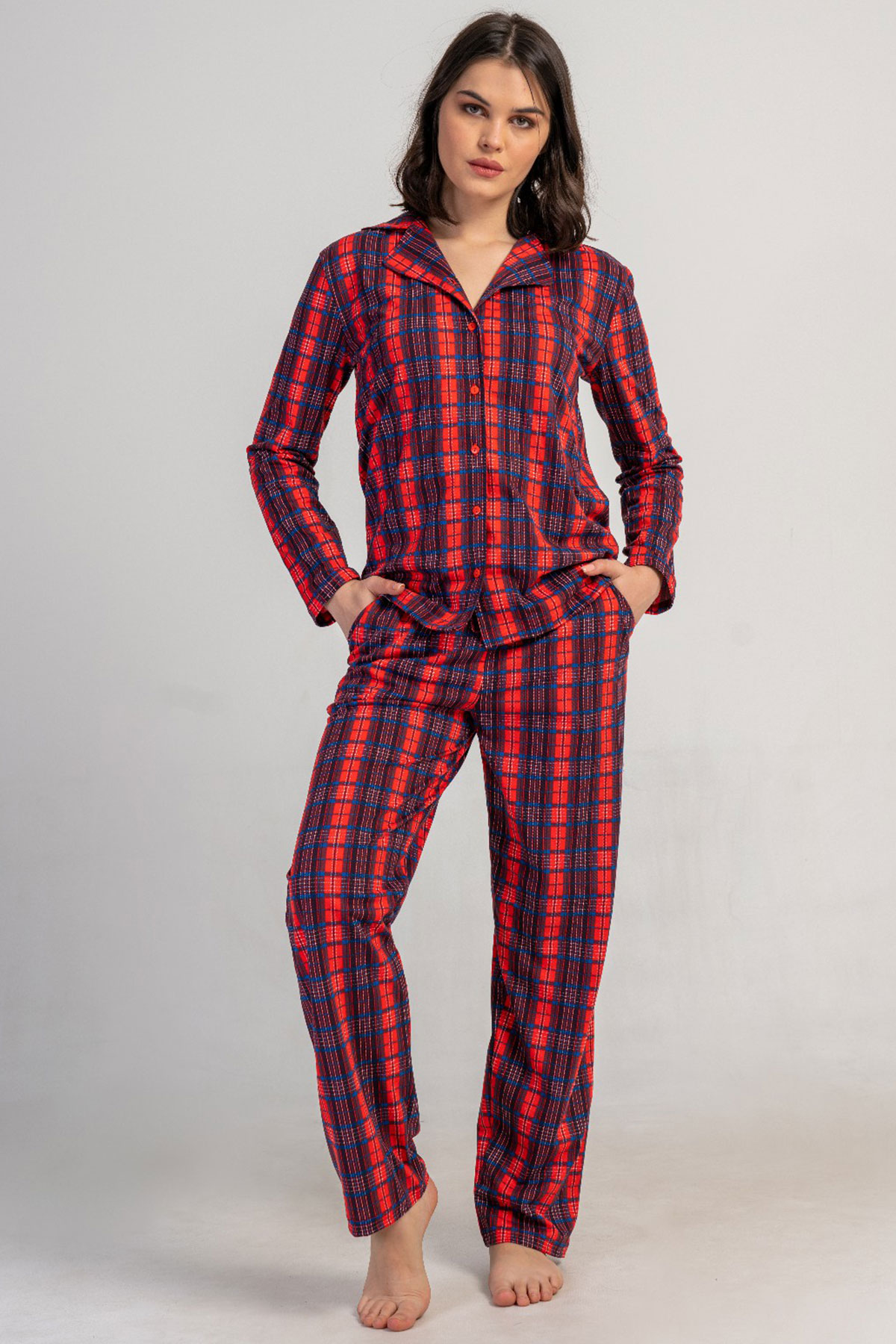 Pamuklu Kadın Yaka Tamamı Düğmeli Uzun Kol Pijama Takım
