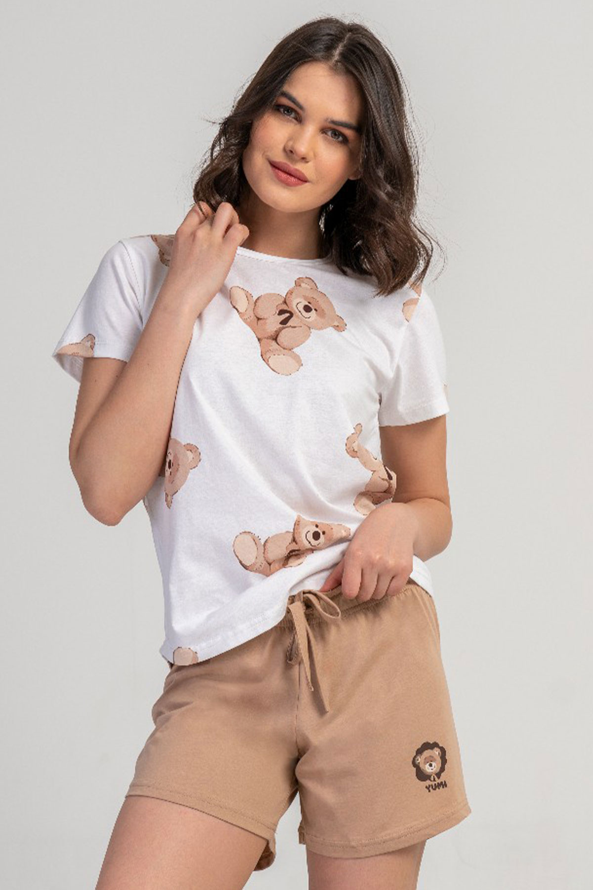 Pamuklu Kadın Kısa Kol Şortlu Pijama Takım
