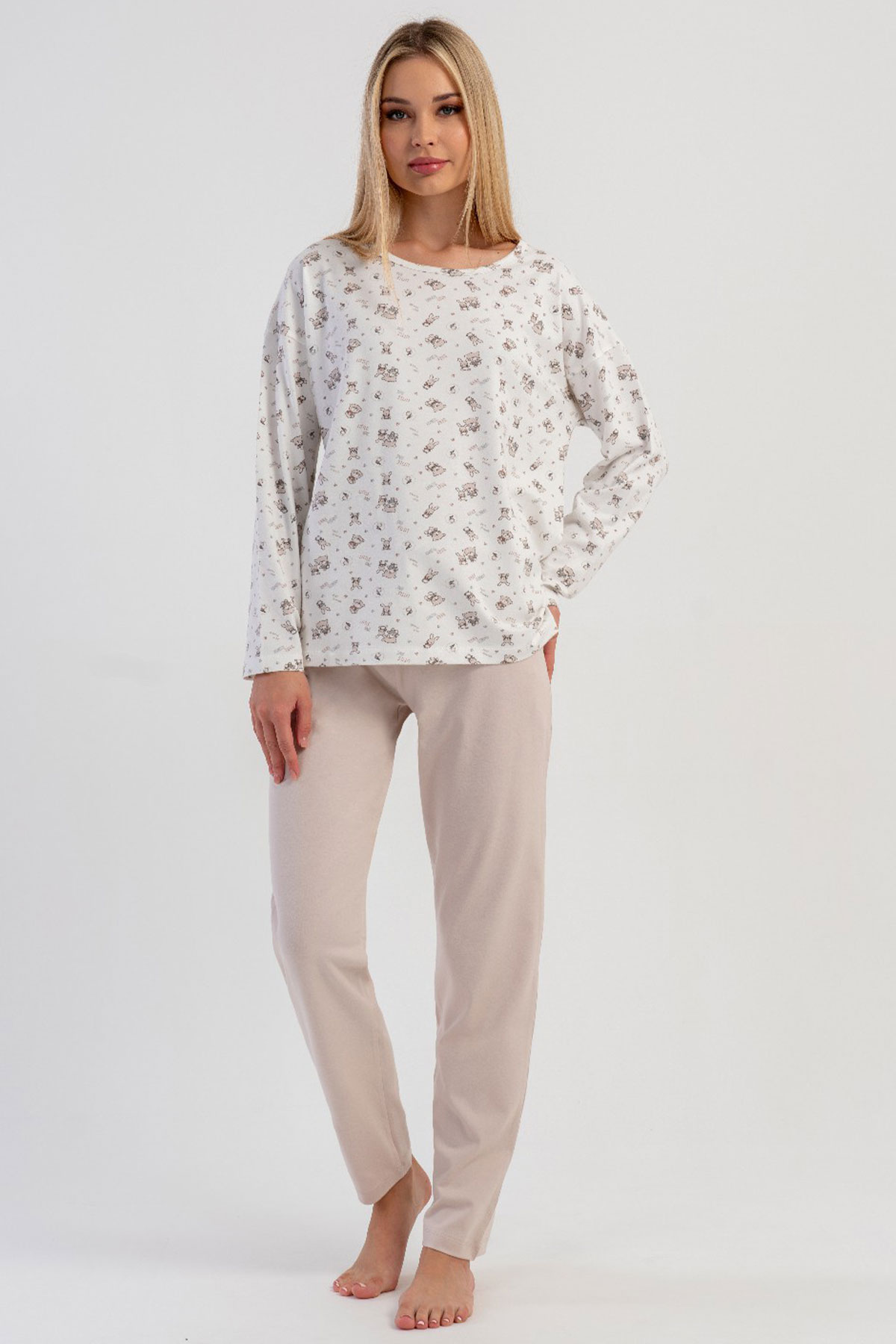 Pamuklu Kadın Düşük Omuzlu Uzun Kol Pijama Takım
